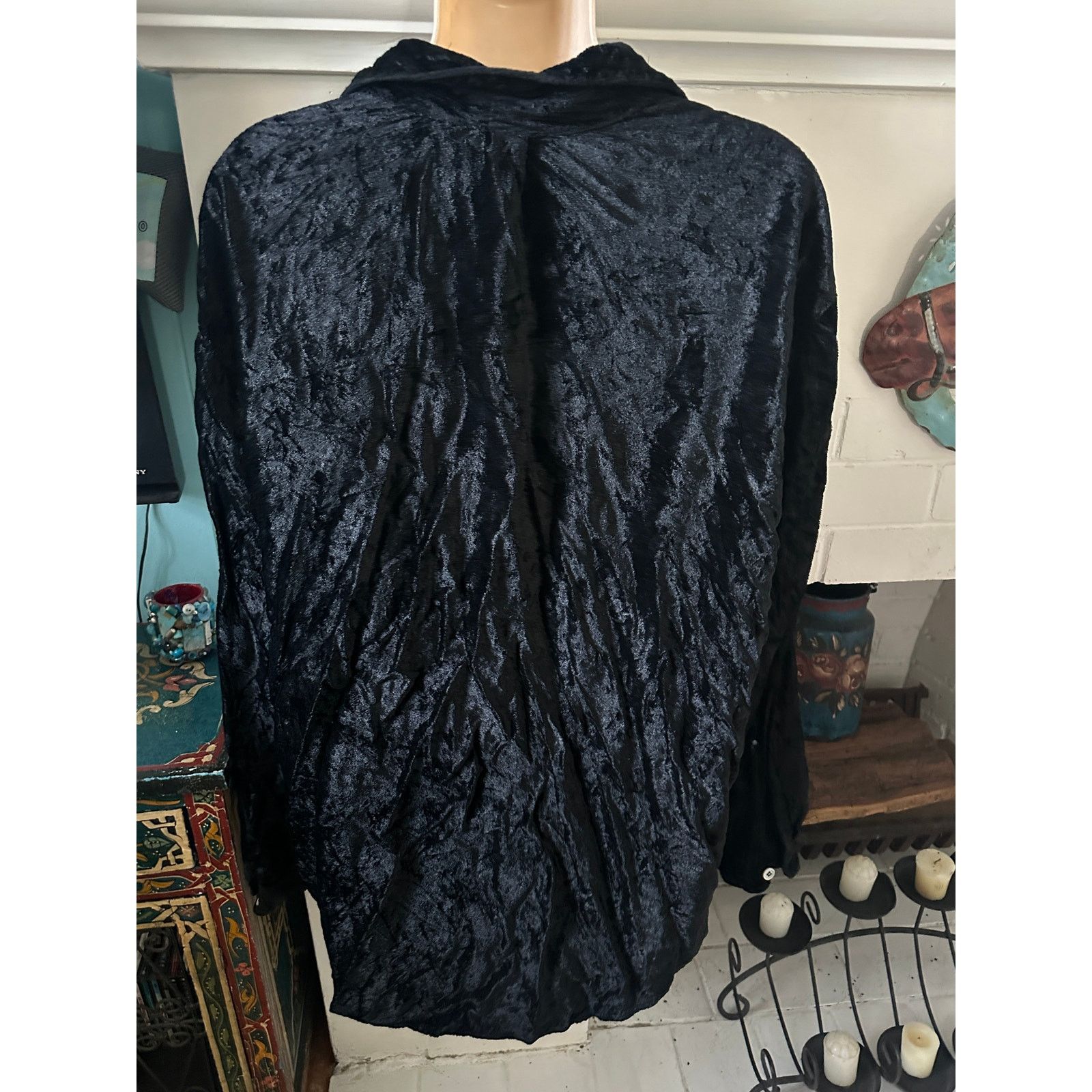 CP Shades 90s CP SHADES BLACK CRUSHED VELVET BUTTON DOWN SHIRT BLOUSE Size M / US 6-8 / IT 42-44 - 2 Thumbnail