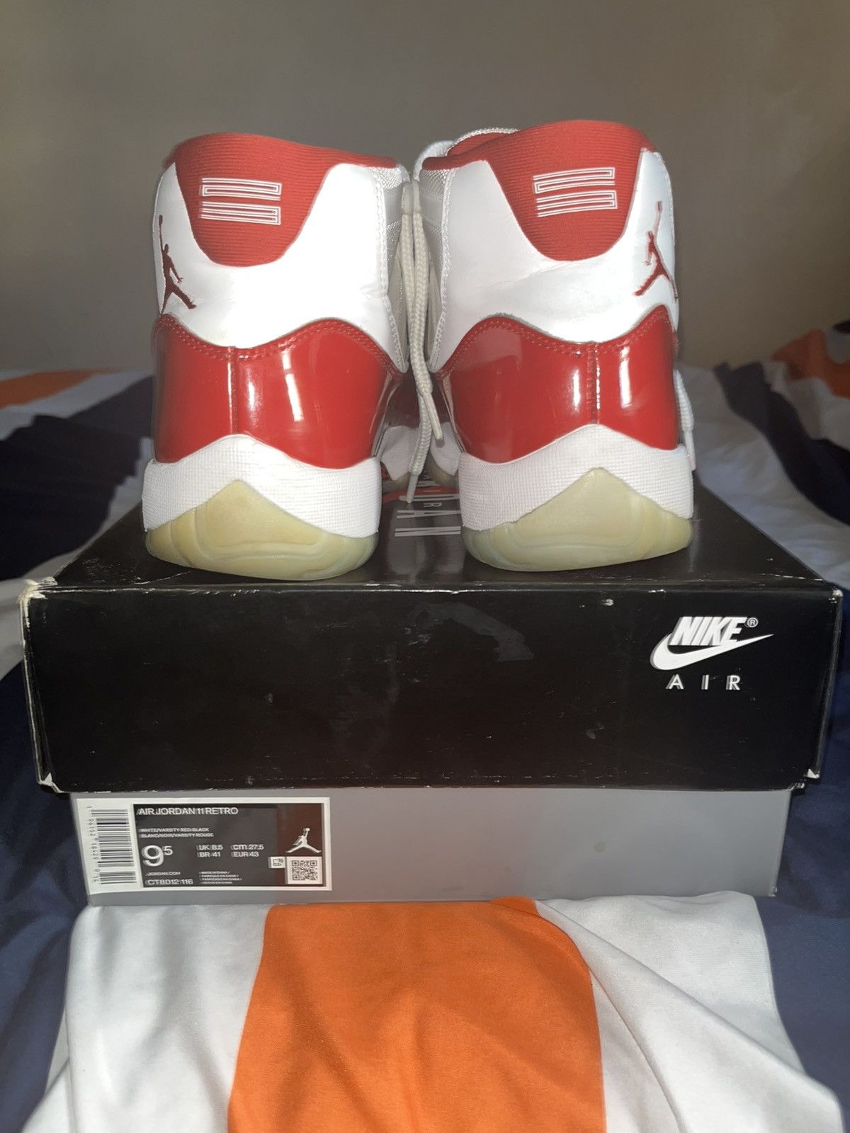 Jordan Brand Jordan 11 cherry red color way Size US 9.5 / EU 42-43 - 4 Thumbnail