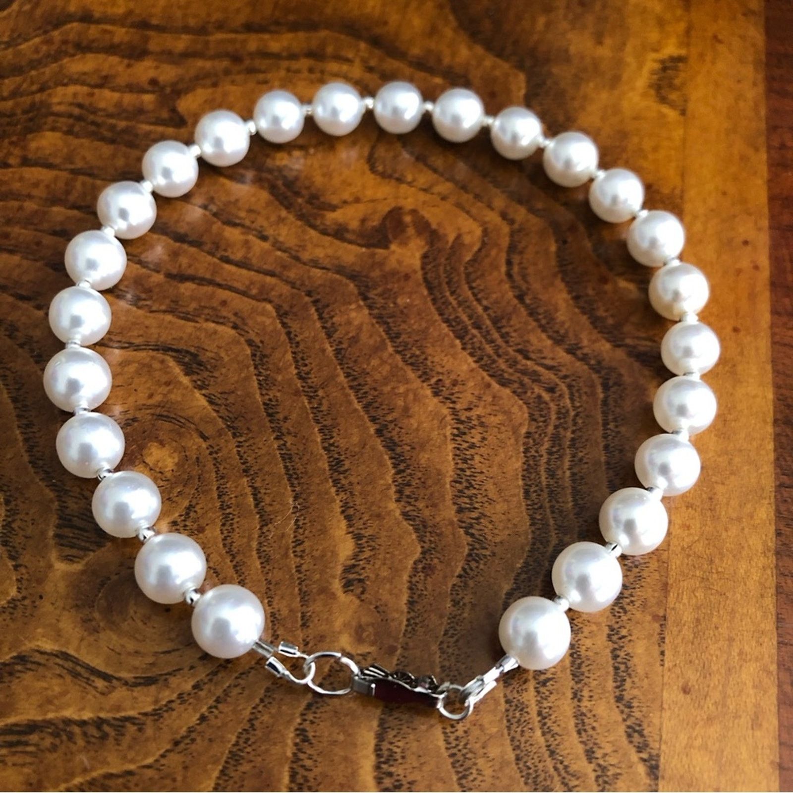 Vintage Vintage repaired hollow glass white pearl bracelet Size ONE SIZE - 2 Thumbnail