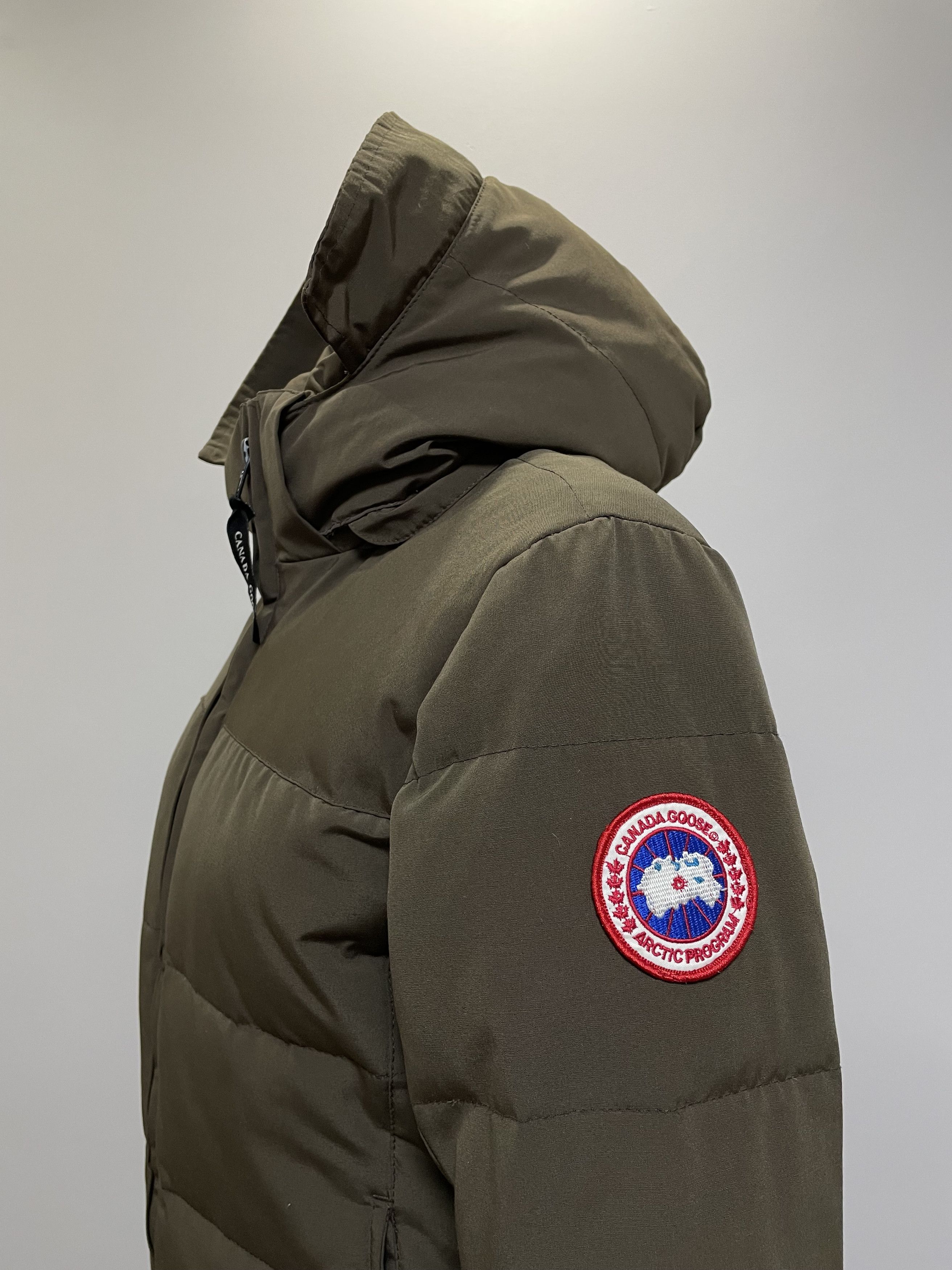 Canada Goose CANADA GOOSE Solaris Parka Women's Down Jacket Puffer Hooded Size S / US 4 / IT 40 - 10 Thumbnail