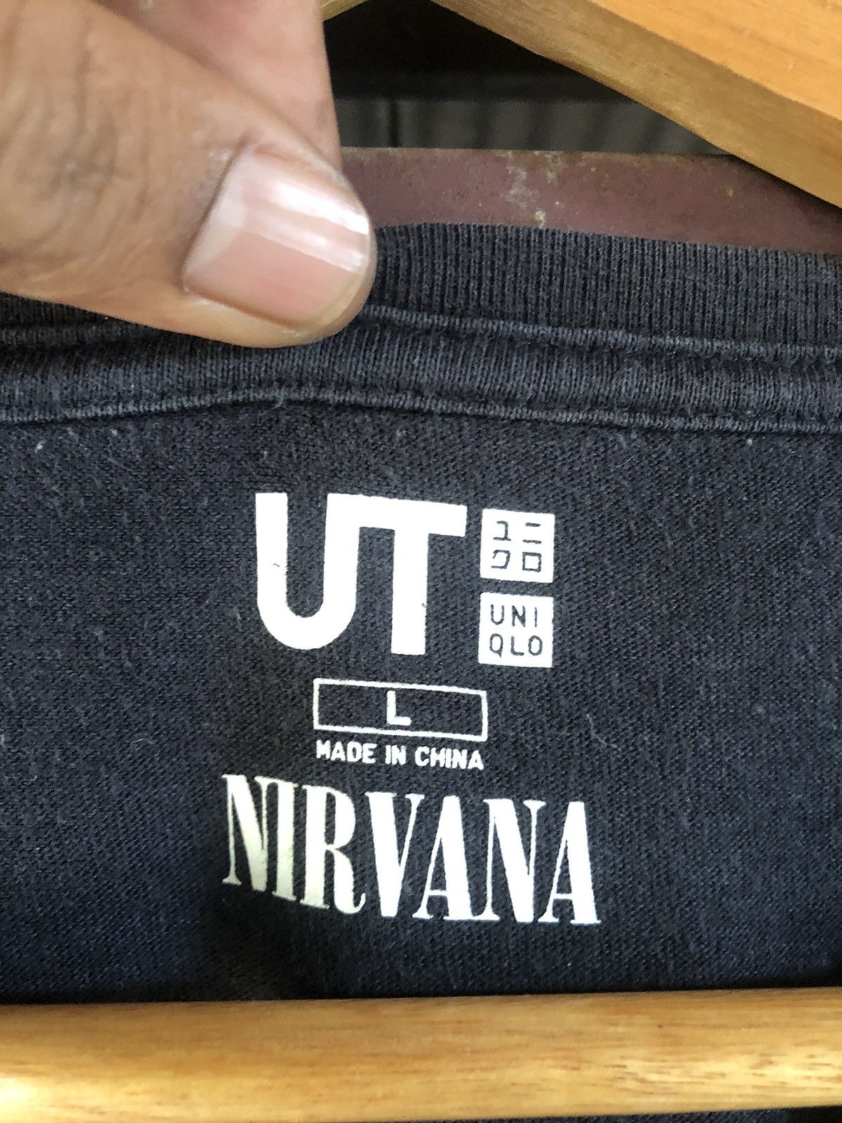 Band Tees UT Uniqlo x Band Nirvana Tshirts Size US L / EU 52-54 / 3 - 10 Thumbnail