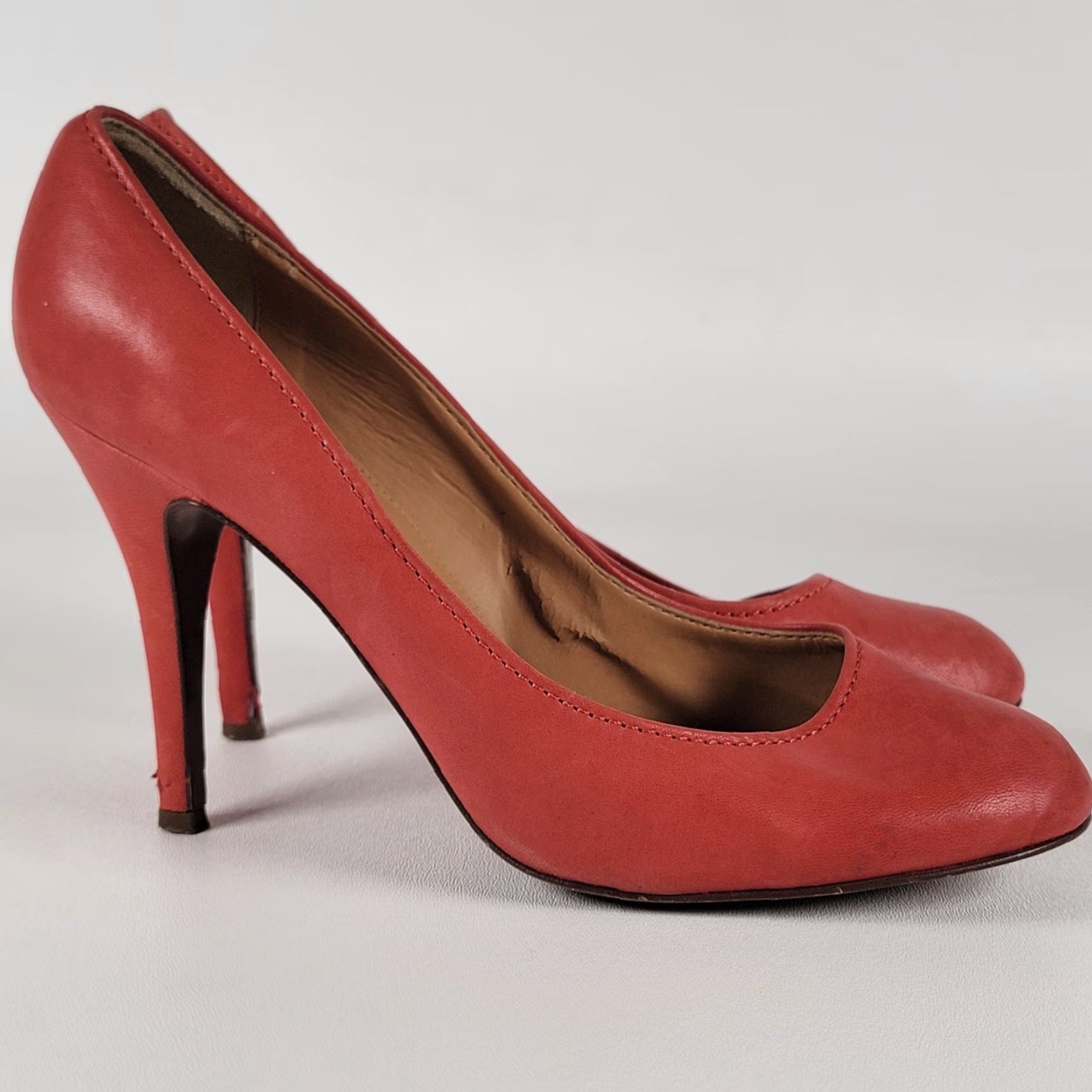 J.Crew J. Crew Pumps Coral Leather Heels Round Toe Slip On 9.5 Women City Modern Classic Colorful Stiletto Heel - Made in Italy Size US 10 / IT 40 - 2 Thumbnail