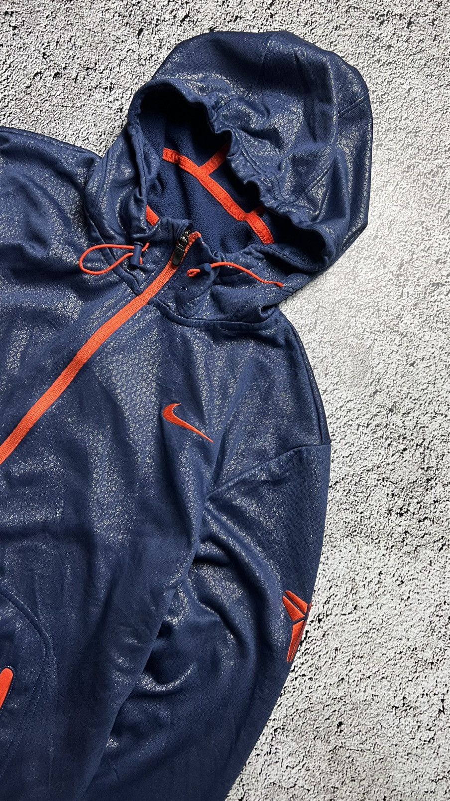 Nike Nike Kobe Bryant snakeskin therma fit vintage rare hoodie Size US L / EU 52-54 / 3 - 2 Thumbnail