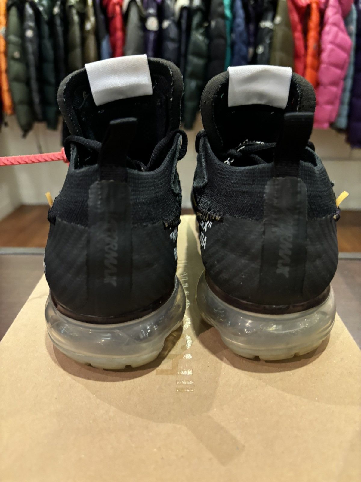 Nike × Off-White Nike Air Vapormax Off-White ‘Black’ (C) Size US 7.5 / EU 40-41 - 6 Thumbnail