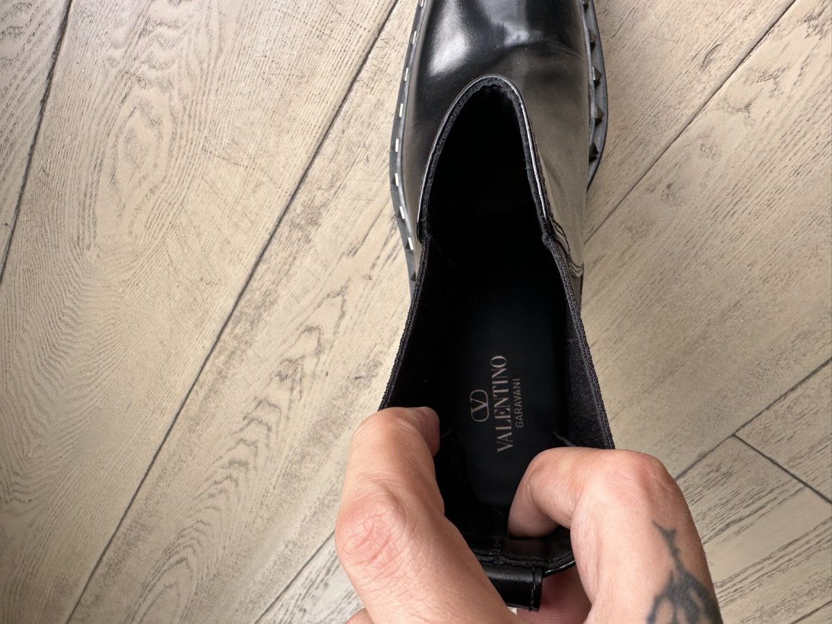 Valentino Valentino RockStud Chelsea Boots Size US 11 / EU 44 - 10 Thumbnail
