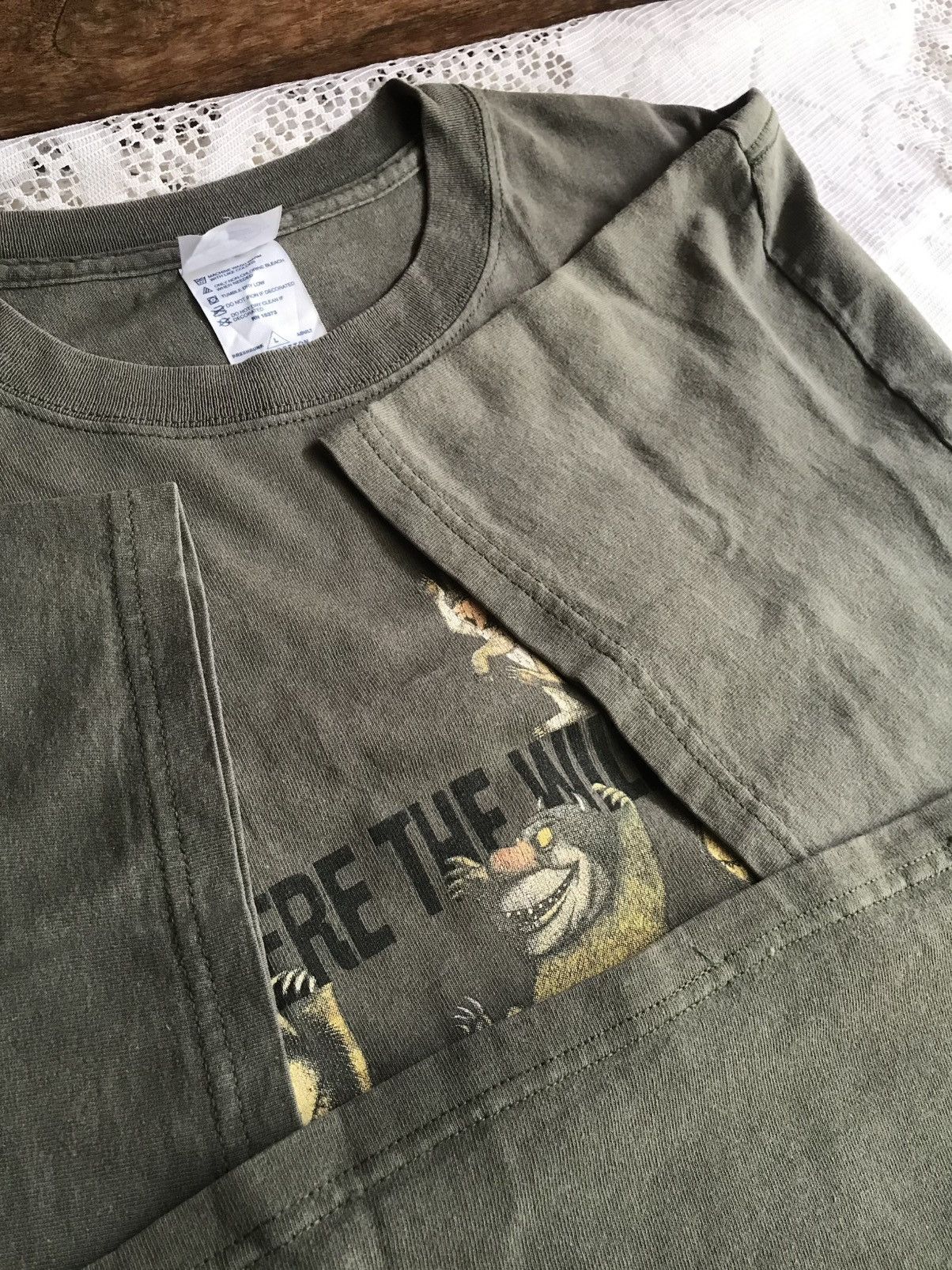 Delta × Vintage Where The Wild Things Are Movie Size US L / EU 52-54 / 3 - 6 Thumbnail