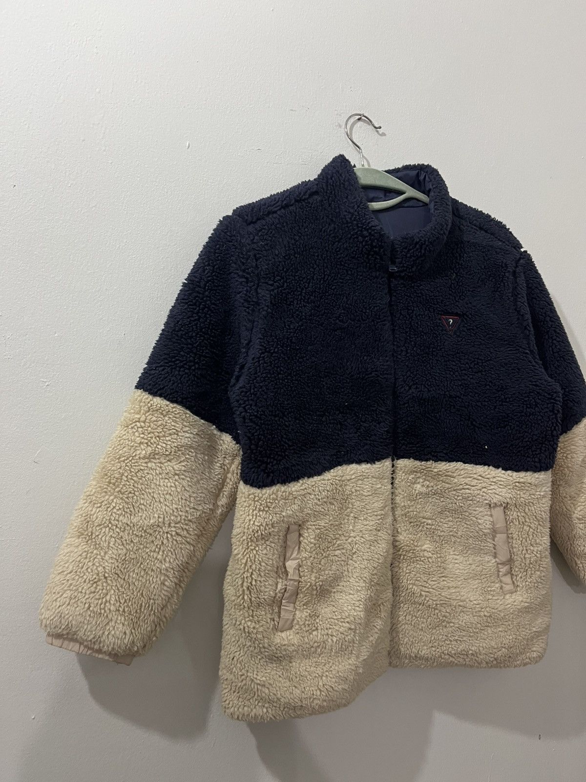Guess 💥GUESS BIG LOGO REVERSIBLE PUFFER DOWN JACKETS DEEP PILE Size US S / EU 44-46 / 1 - 3 Thumbnail