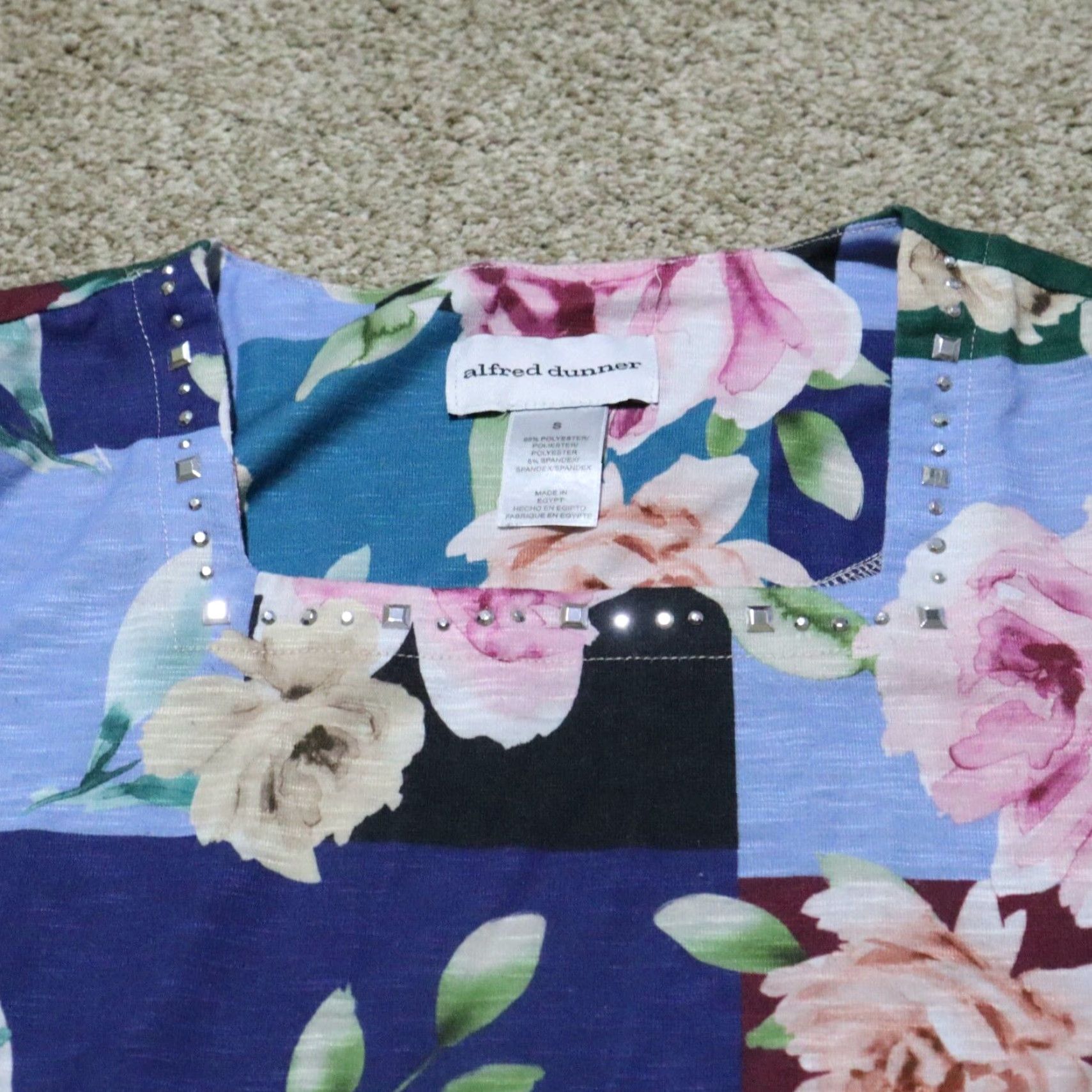 Vintage Alfred Dunner Shirt Floral Flowers Embellished Top Blouse Women's Size S Small Size S / US 4 / IT 40 - 2 Thumbnail
