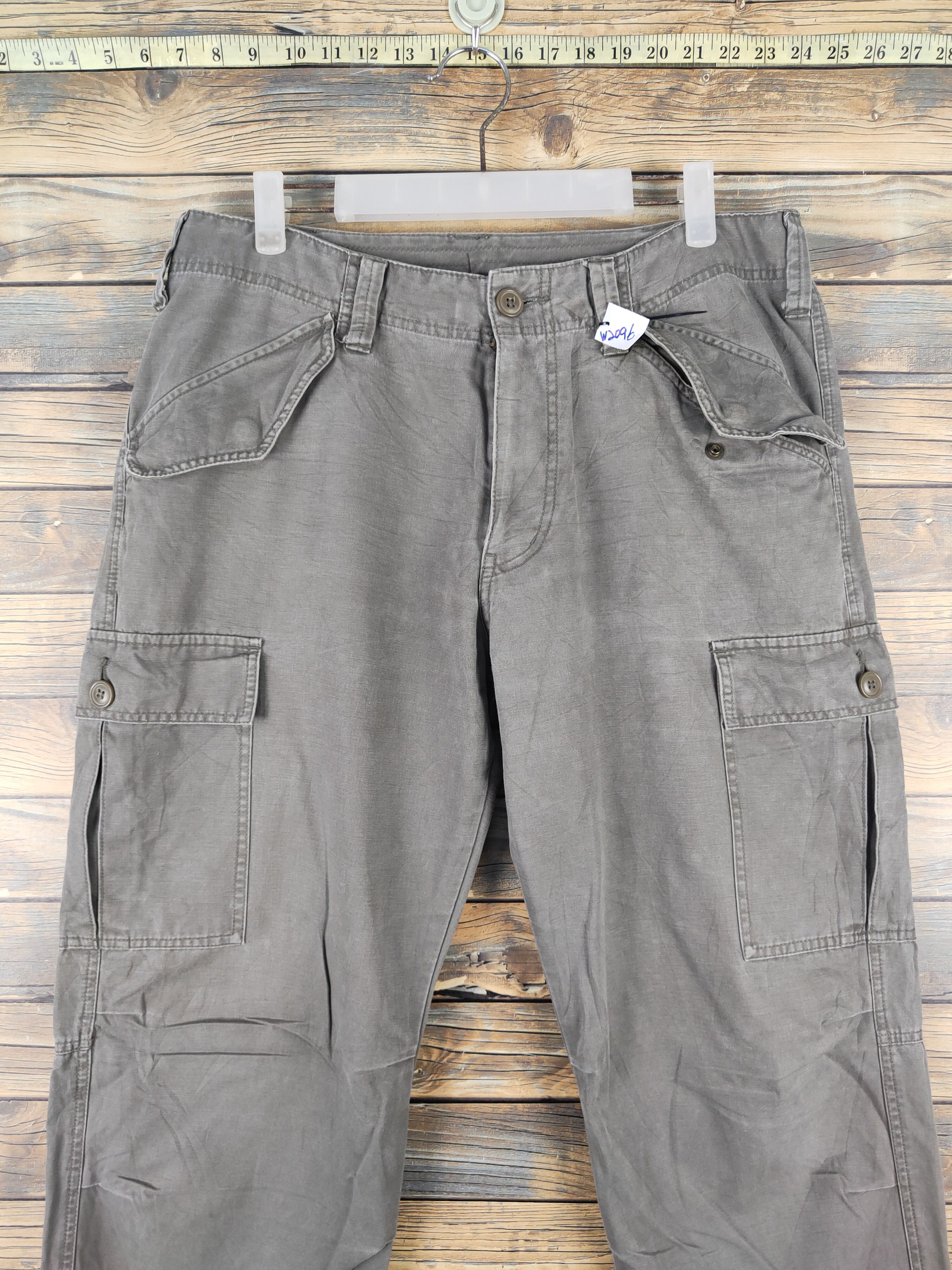 Japanese Brand Uniqlo Green Faded Multipocket Tactical Cargo Pants #W2096 Size US 35 - 2 Thumbnail