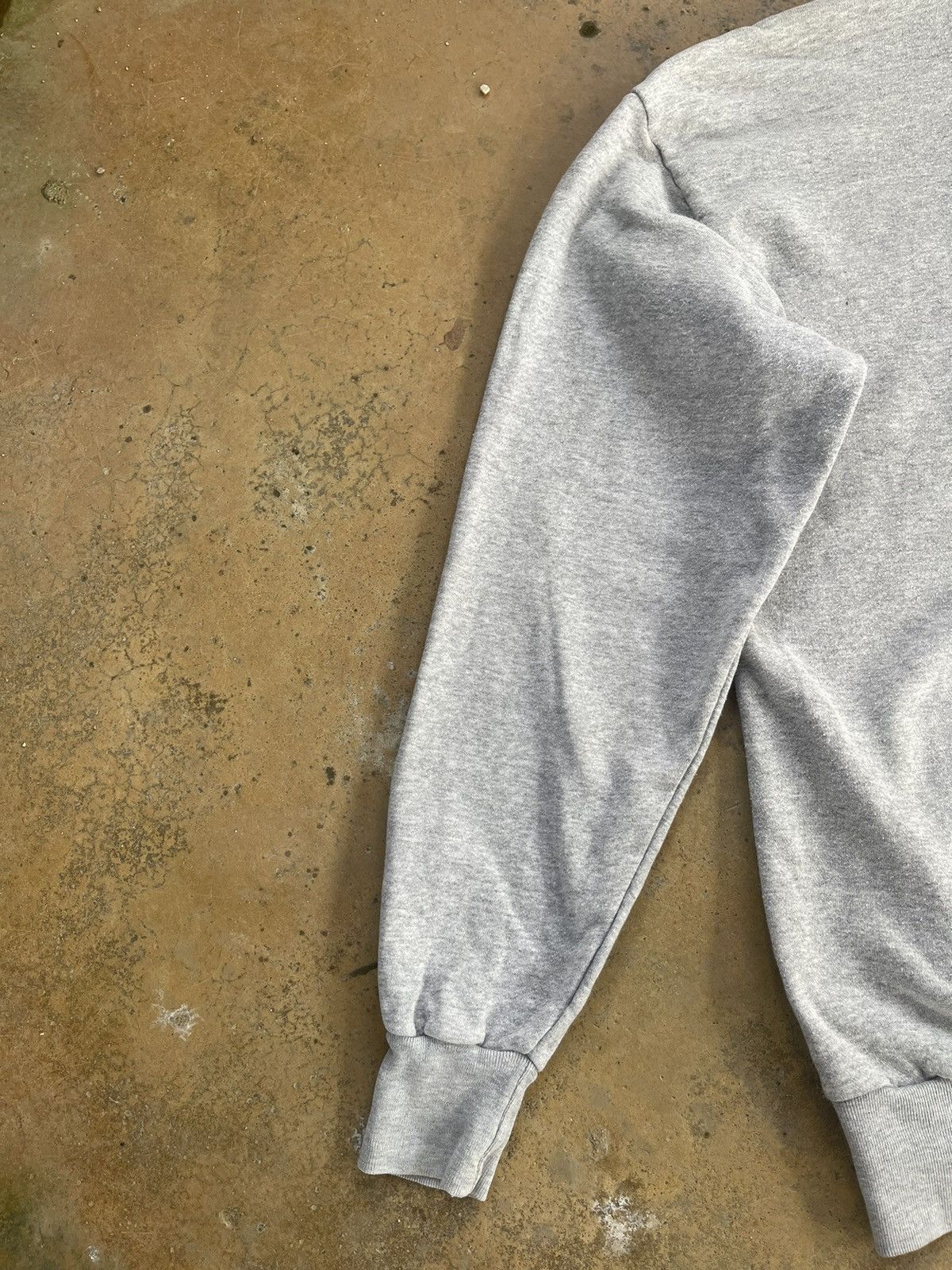 Levi's Vintage 1998 Levi’s Gray Hoodie – Made in Japan – Size L Size US L / EU 52-54 / 3 - 15 Thumbnail