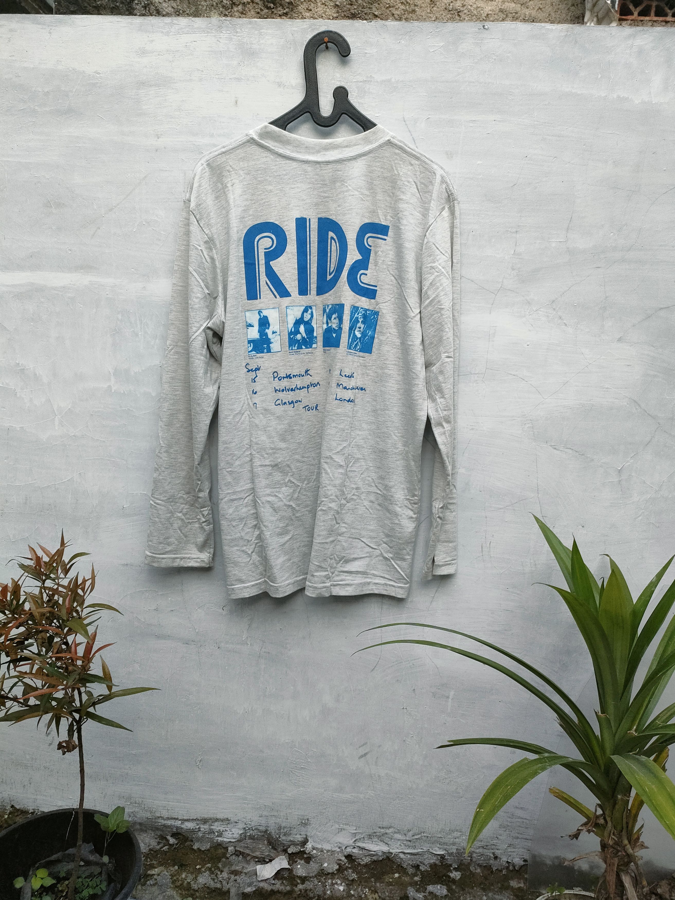 Band Tees × Vintage RIDE - BAND TSHIRT - CARNIVAL OF LIGHT Size US XL / EU 56 / 4 - 2 Thumbnail