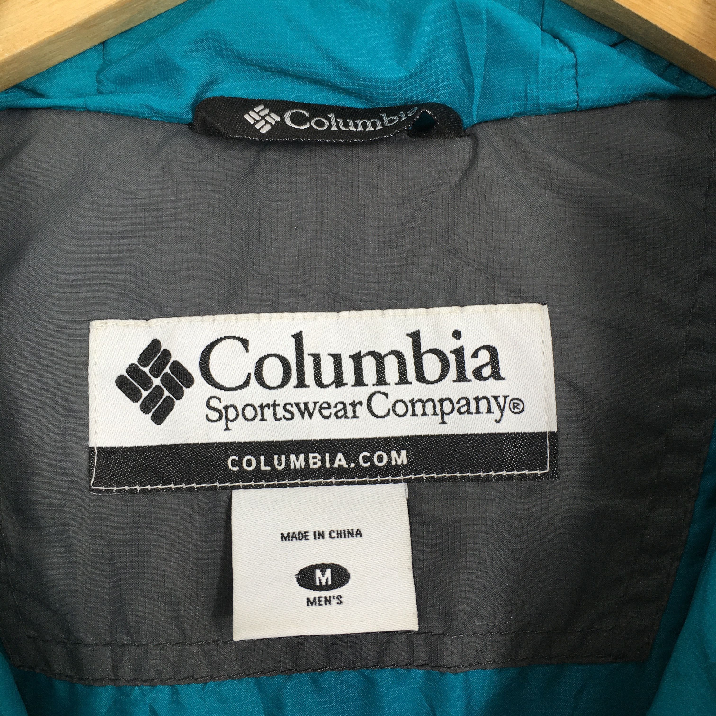 Columbia Vintage 90's Columbia Hoodie Black Puffer Jacket Medium Size US M / EU 48-50 / 2 - 3 Thumbnail