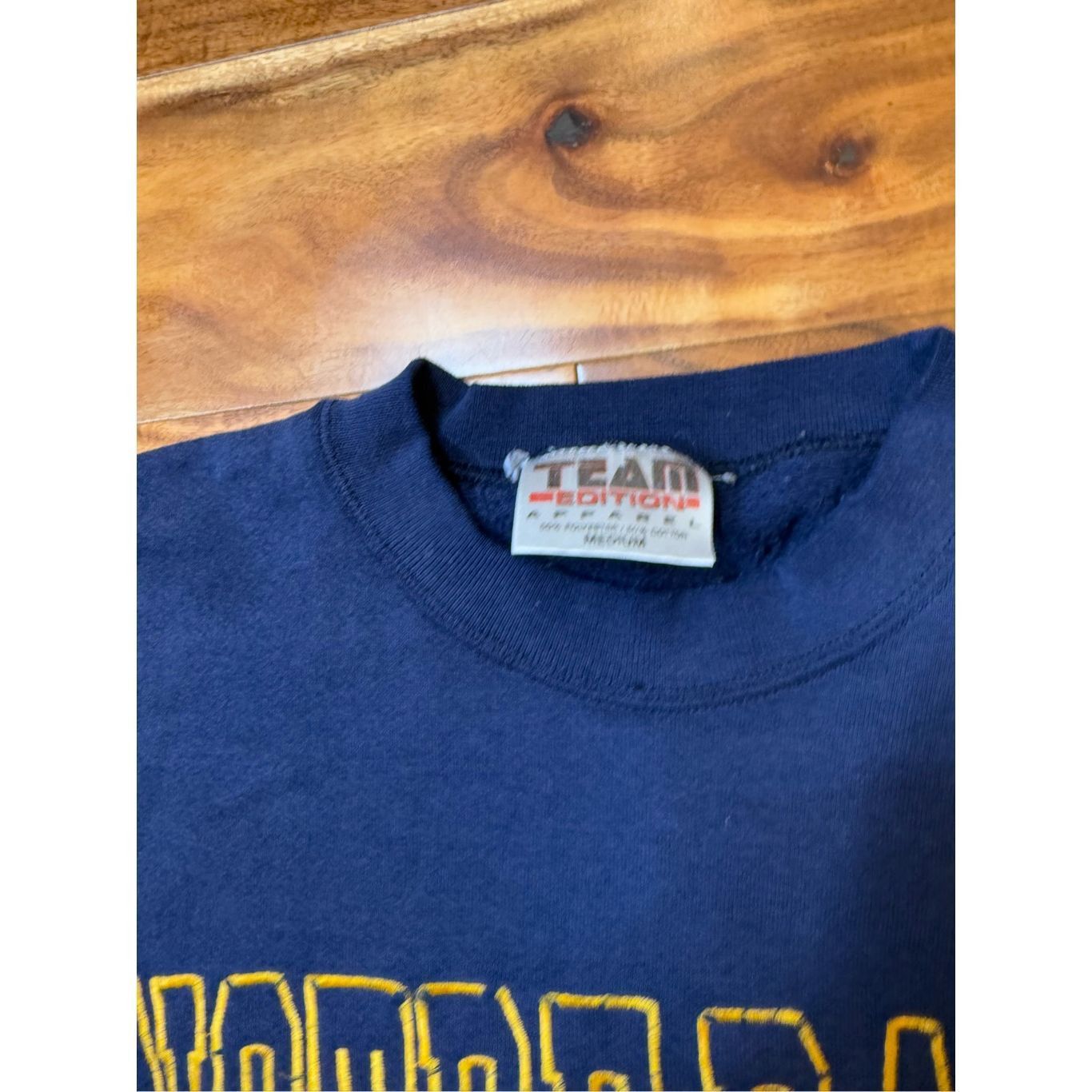 Vintage Size M - Notre Dame 1990s Vintage sweatshirt Crewneck Embroi Size US M / EU 48-50 / 2 - 4 Thumbnail