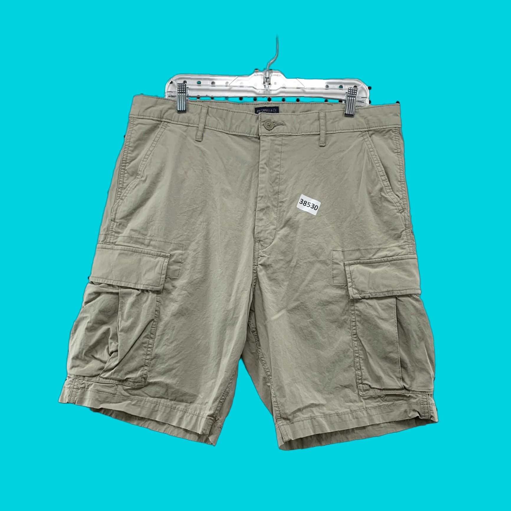 Levi's VINTAGE Levi's Cargo Shorts Mens 36x10 Ivory Utility Military Casual Outdoor Mens Cargo Shorts Pant Size US 36 / EU 52 - 1 Thumbnail