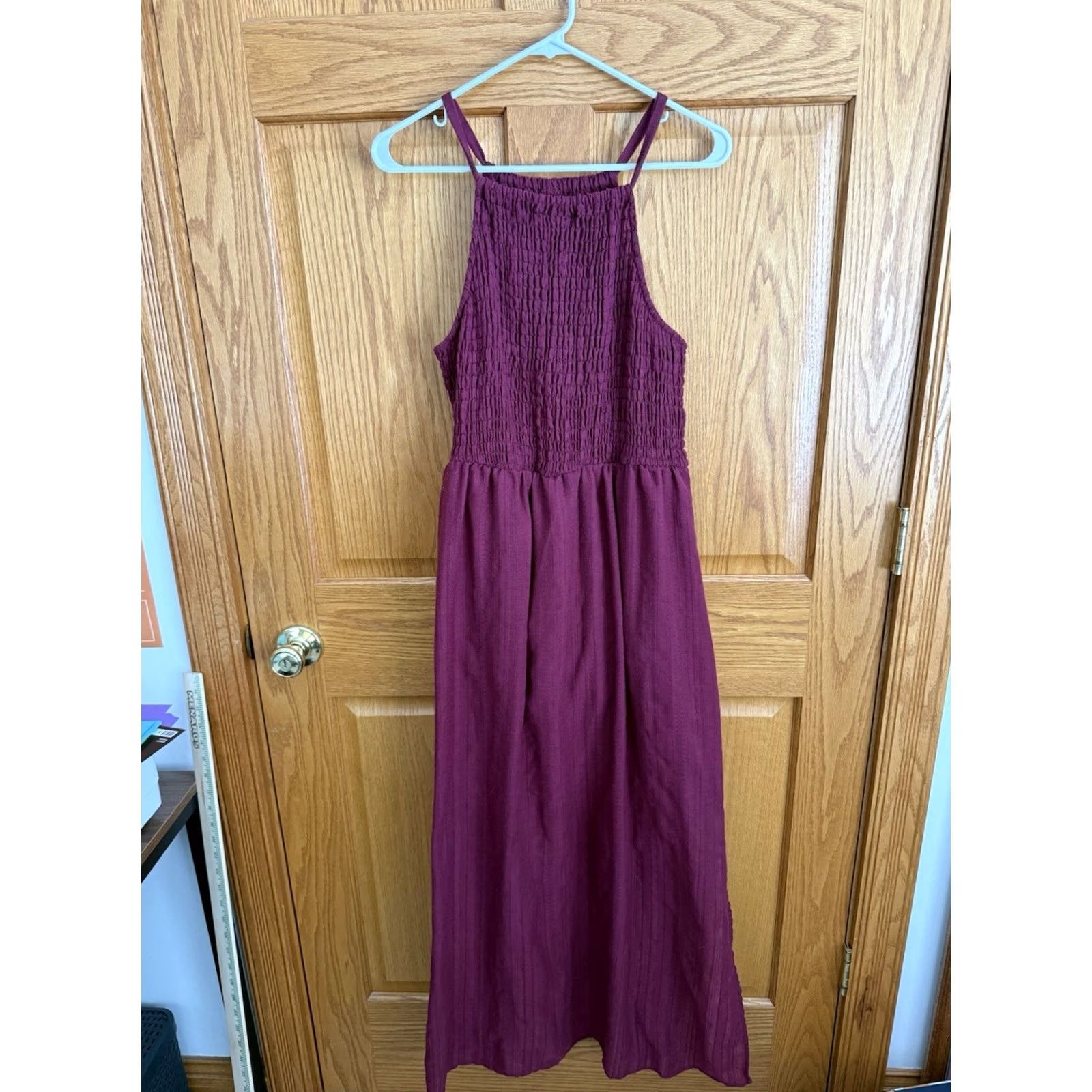 Vintage Universal Thread Womens Maroon Smocked Halter Top Maxi Dress Size L Side Slits Size L / US 10 / IT 46 - 2 Thumbnail