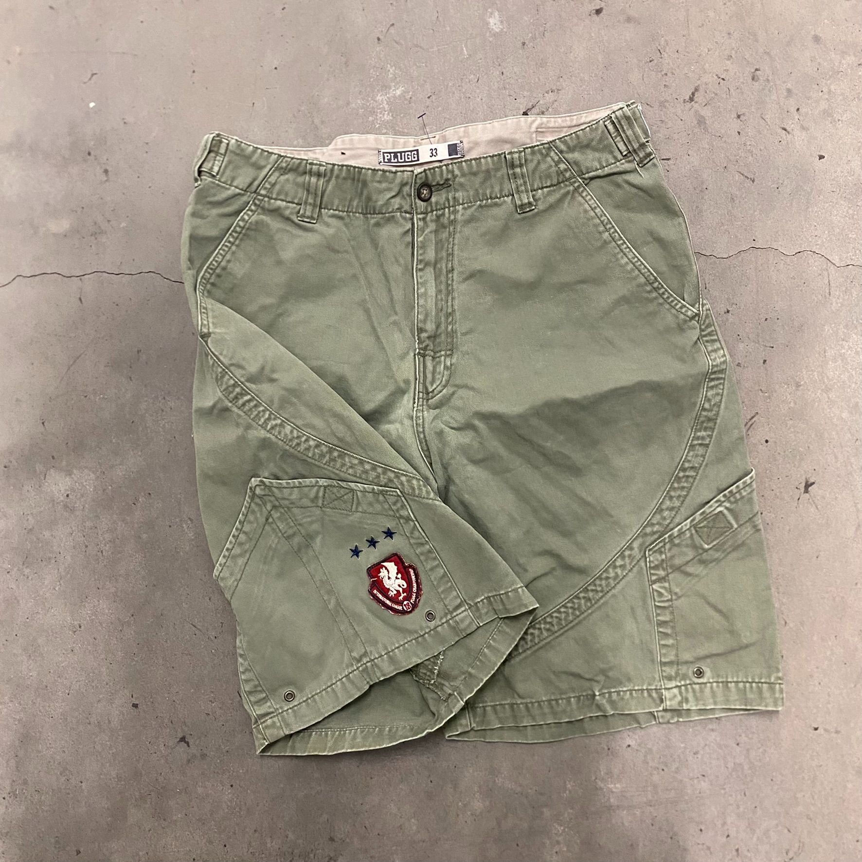 Other Vintage Y2K Essential Military Drab Olive Green Cargo Shorts Size US 33 - 2 Thumbnail
