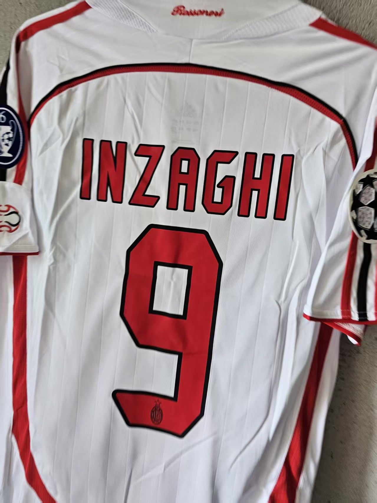Other #9 Inzaghi Jersey 2006 AC Milan Home Size US XL / EU 56 / 4 - 6 Thumbnail