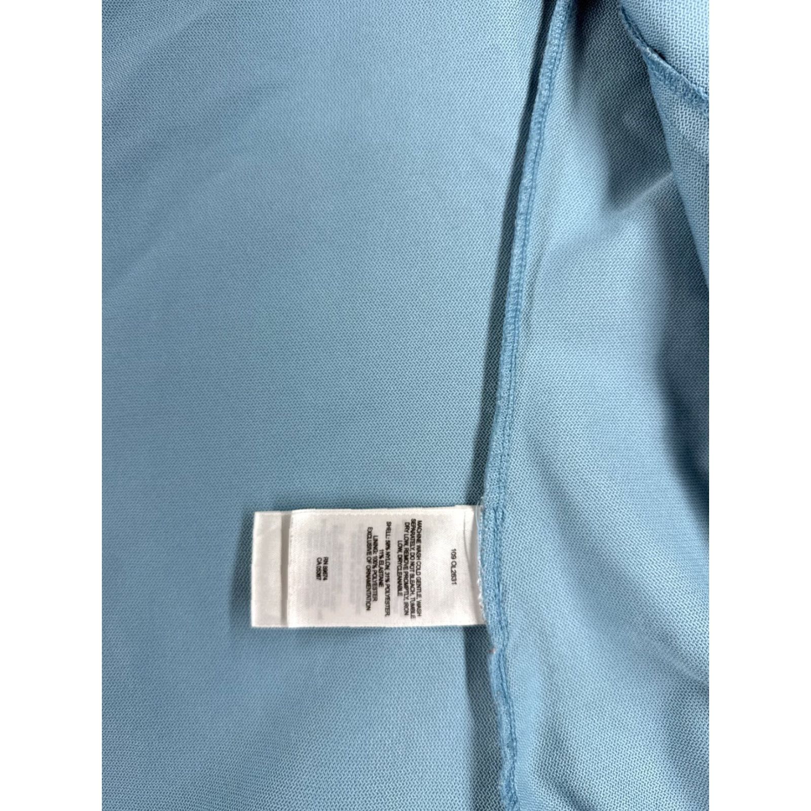 Mountain Hardwear Mountain Hardwear Jacket Womens Medium Blue Full Zip Nylon Blend Mock Neck Jacket Womens Medium Blue Full Zip Nylon Blend Mock Neck Size M / US 6-8 / IT 42-44 - 4 Thumbnail