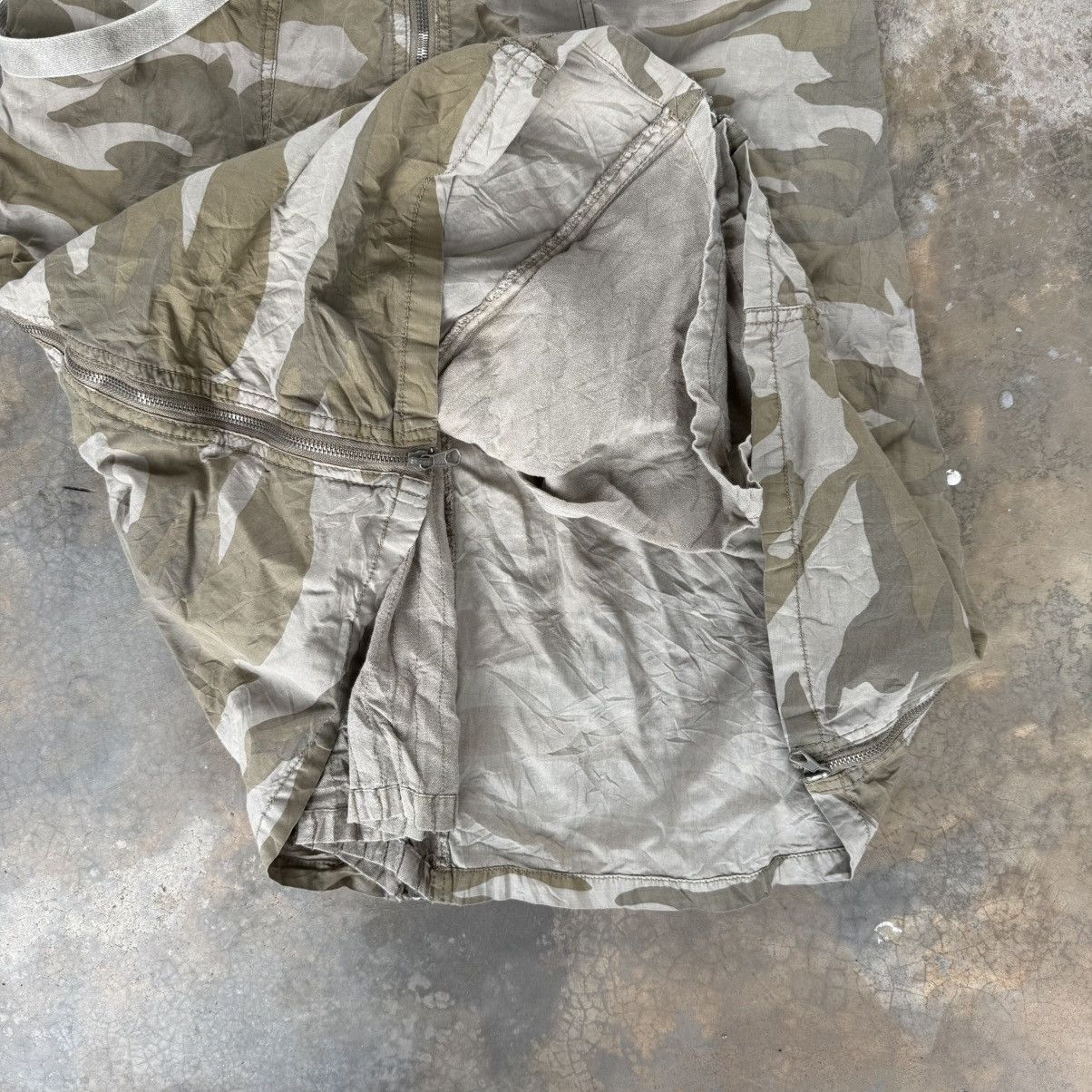 GOA Vintage GOA Camo Bondage Punk Skirt Size 31" - 5 Thumbnail