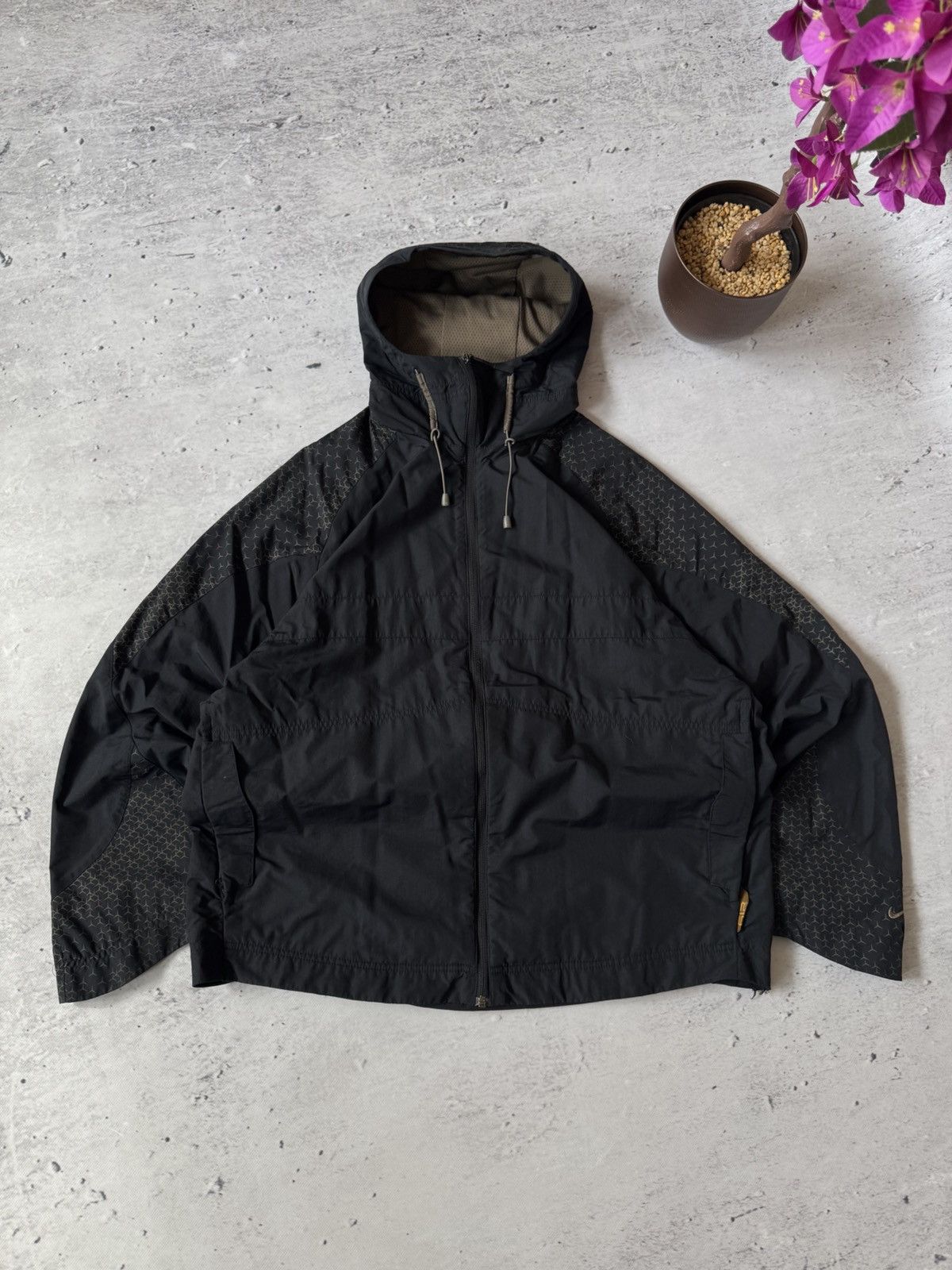 Nike × Vintage NIKE VINTAGE BASIC LOGO OVERSIZE BAGGY LIGHT JACKET Size US XL / EU 56 / 4 - 1 Thumbnail