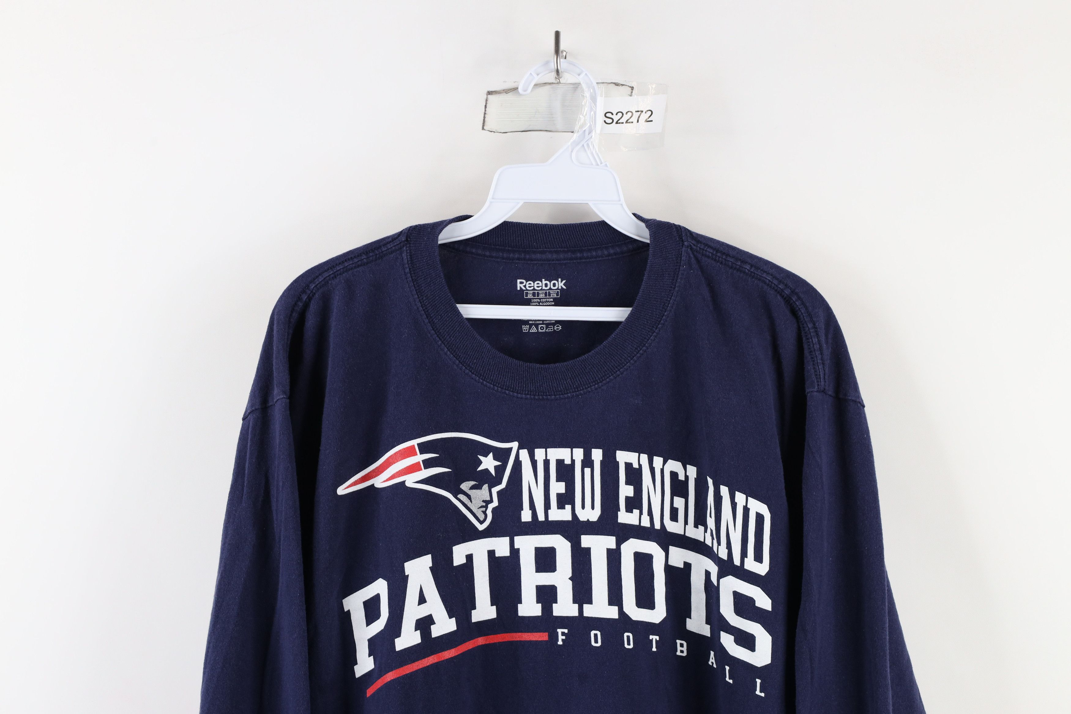 Reebok × Vintage Vintage Reebok England Patriots Football Long Sleeve T-Shirt Size US XXL / EU 58 / 5 - 2 Thumbnail