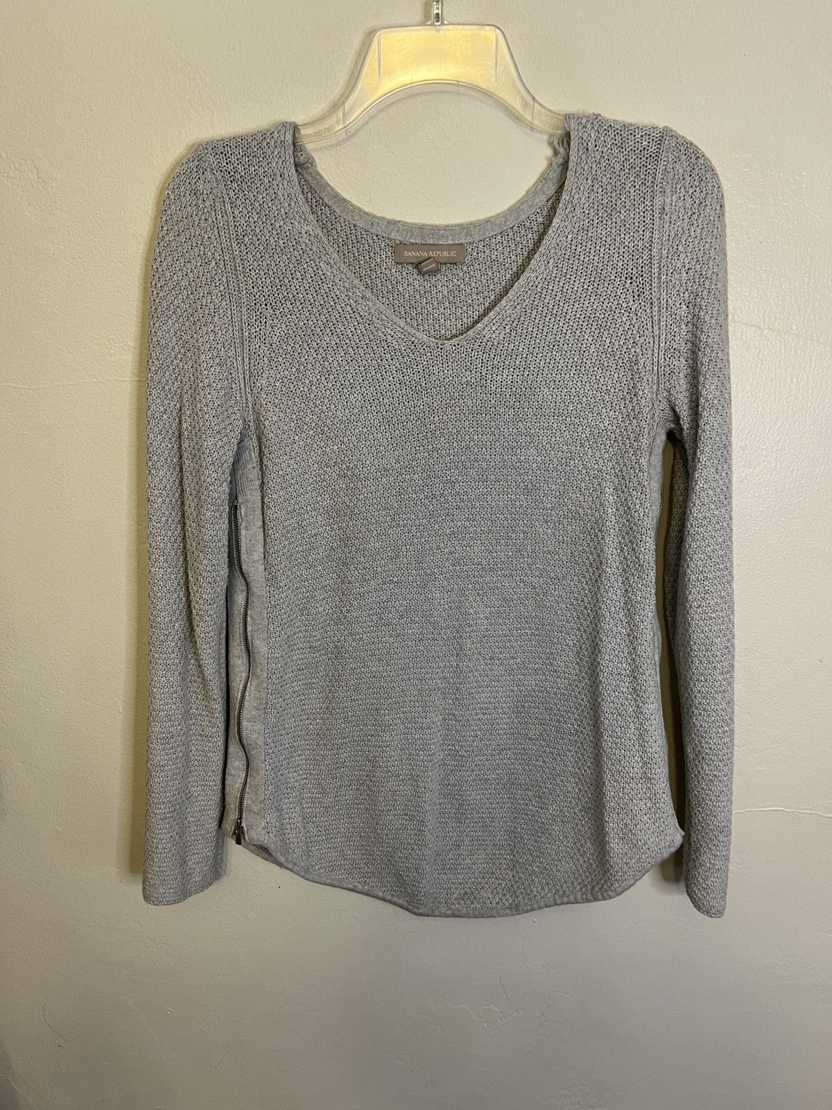 Banana Republic Banana Republic Side Zip Sweater Size S / US 4 / IT 40 - 1 Thumbnail