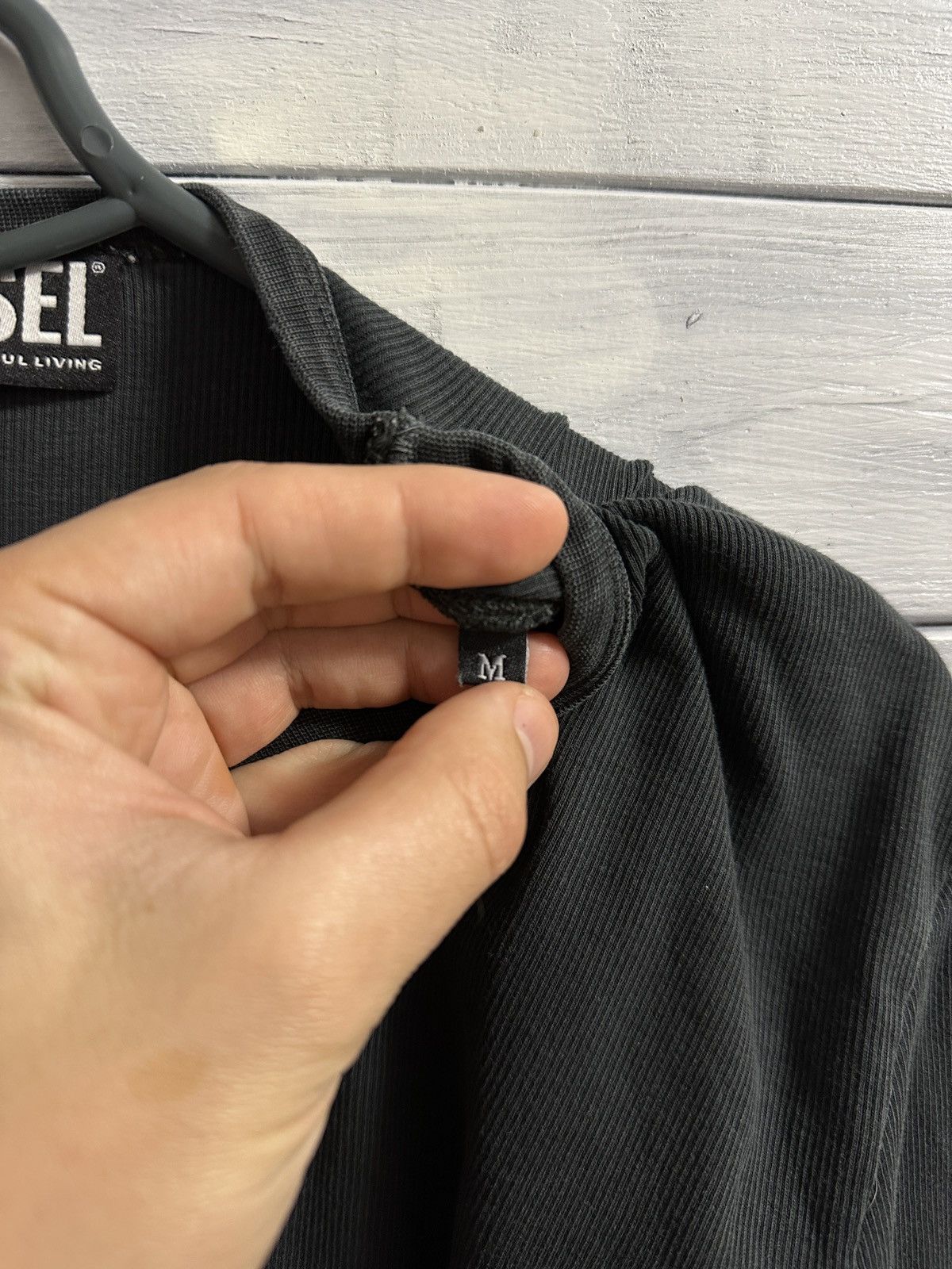 Diesel Rare Luxury T-Shirt Diesel Small Logo Japan Style. Size US M / EU 48-50 / 2 - 8 Thumbnail