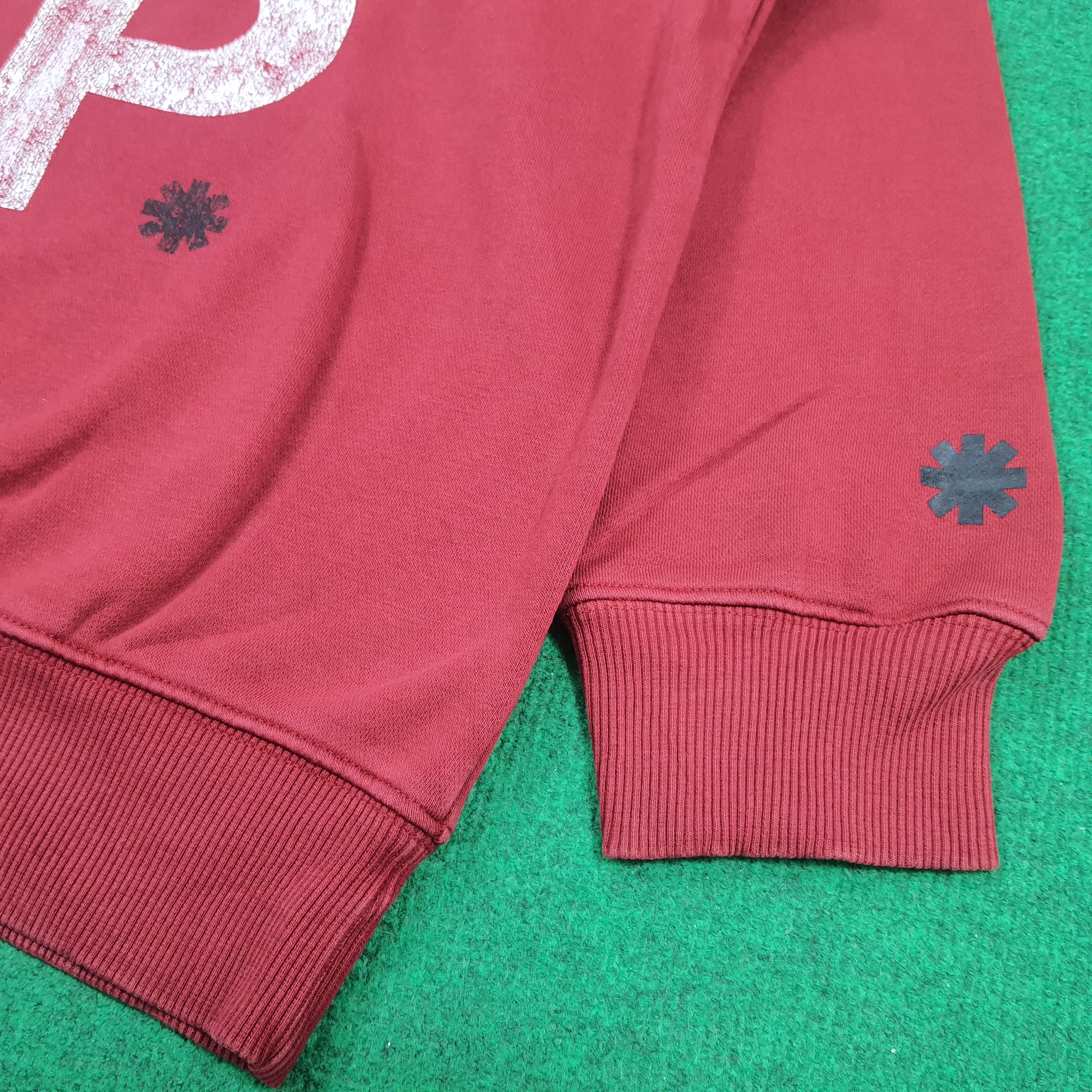Band Tees Vintage Red Hot Chilli Peppers ROCK Band Sweatshirt C296N10 Size US L / EU 52-54 / 3 - 3 Thumbnail