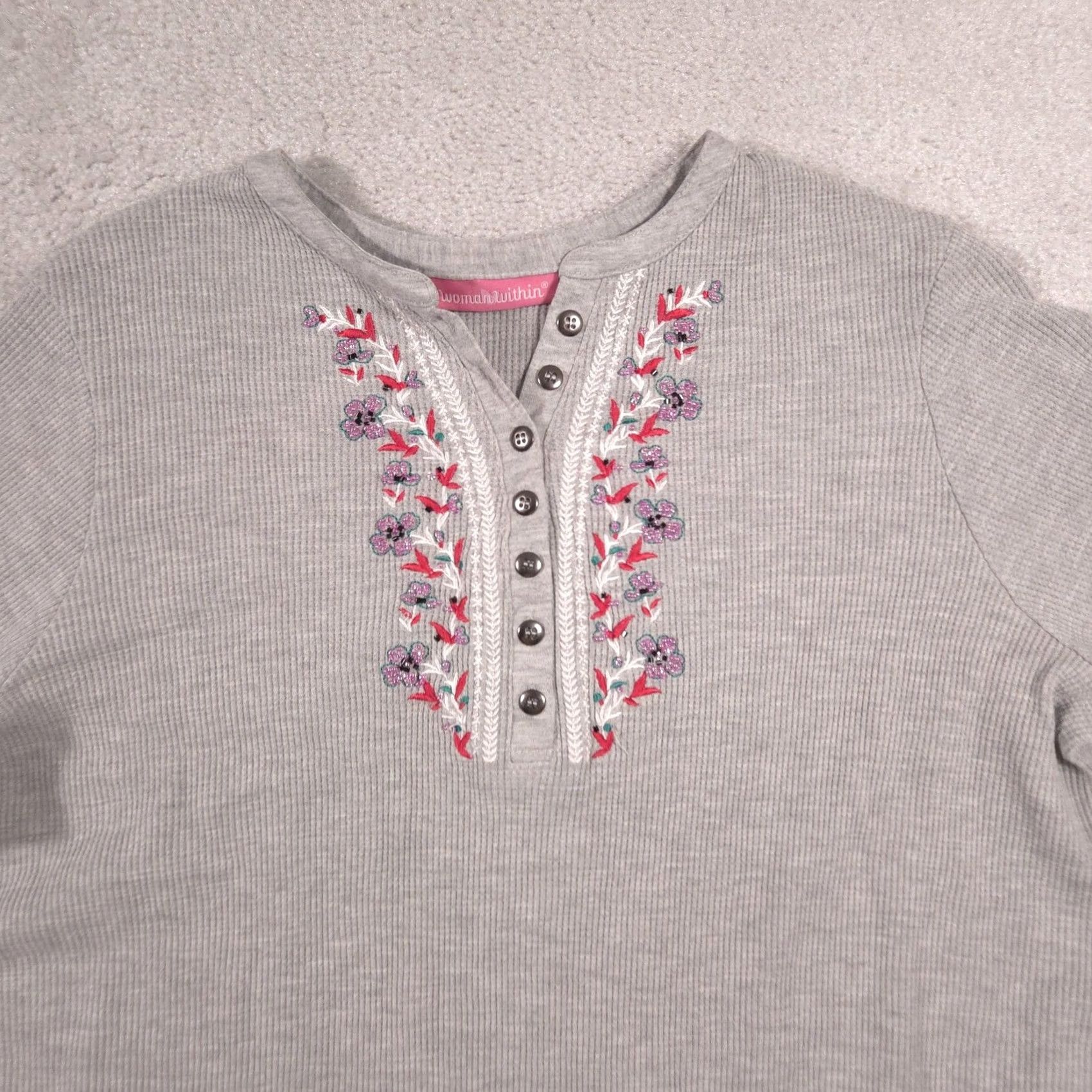 Vintage Woman Within Shirt Womens Large Gray Embroidered Henley Long Sleeve Thermal Top Size L / US 10 / IT 46 - 4 Thumbnail