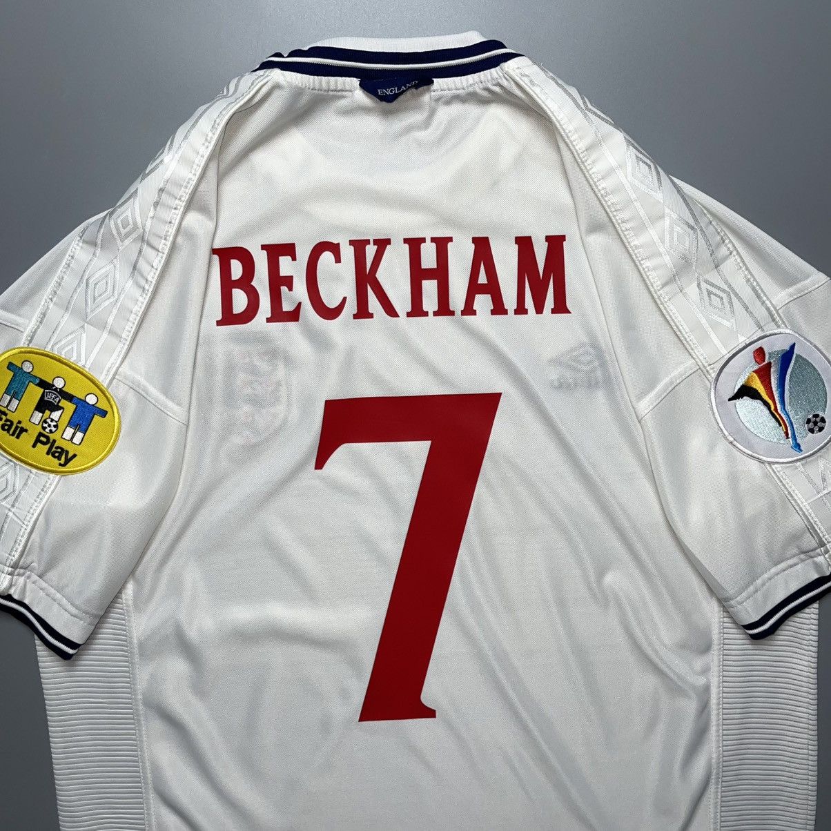 Umbro ENGLAND UMBRO 2000 EURO FOOTBALL HOME JERSEY #7 BECKHAM Size US XL / EU 56 / 4 - 10 Thumbnail