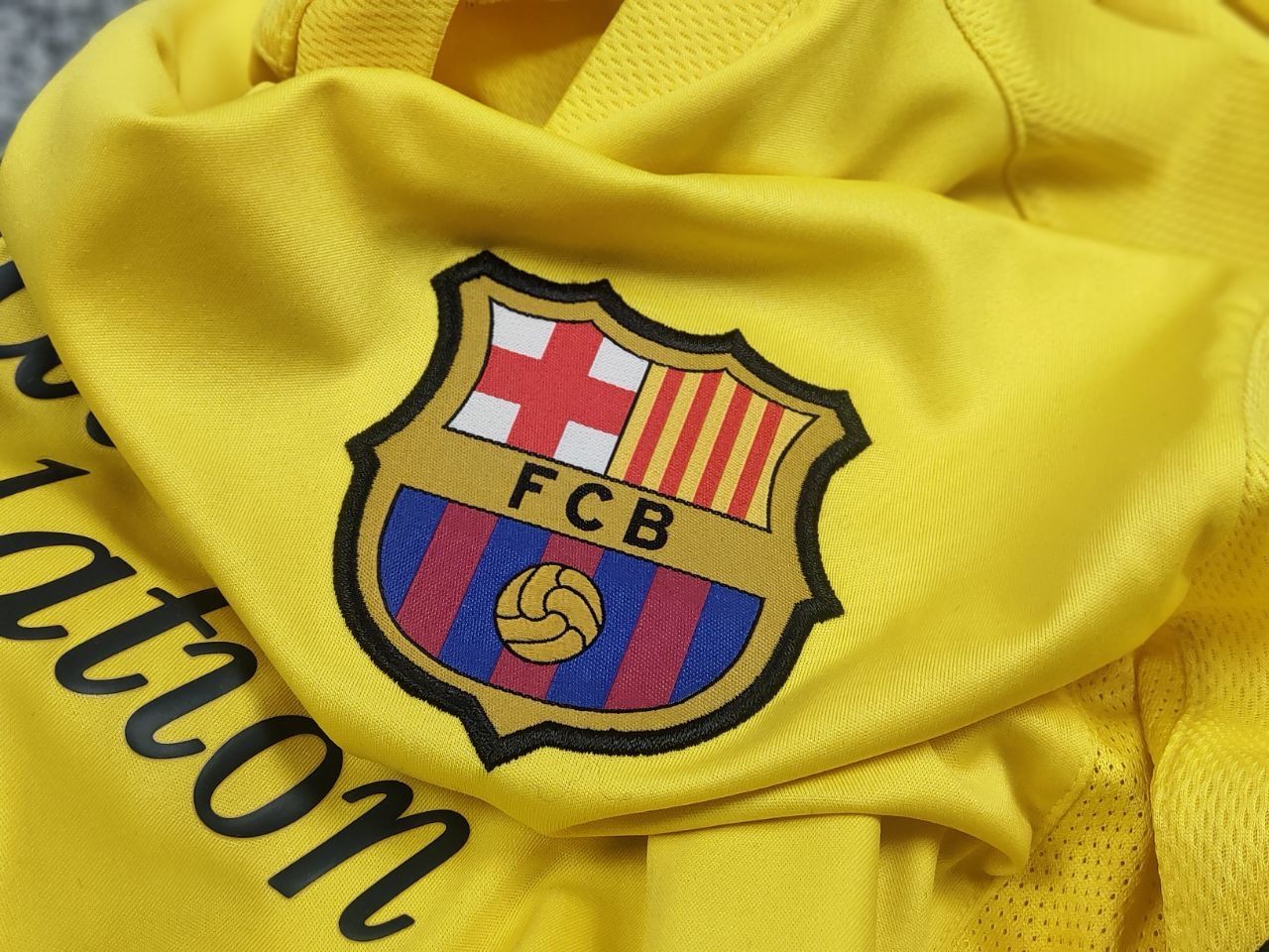 Nike Nike Barcelona Training football shirt Long Sleeve jersey Size US M / EU 48-50 / 2 - 14 Thumbnail