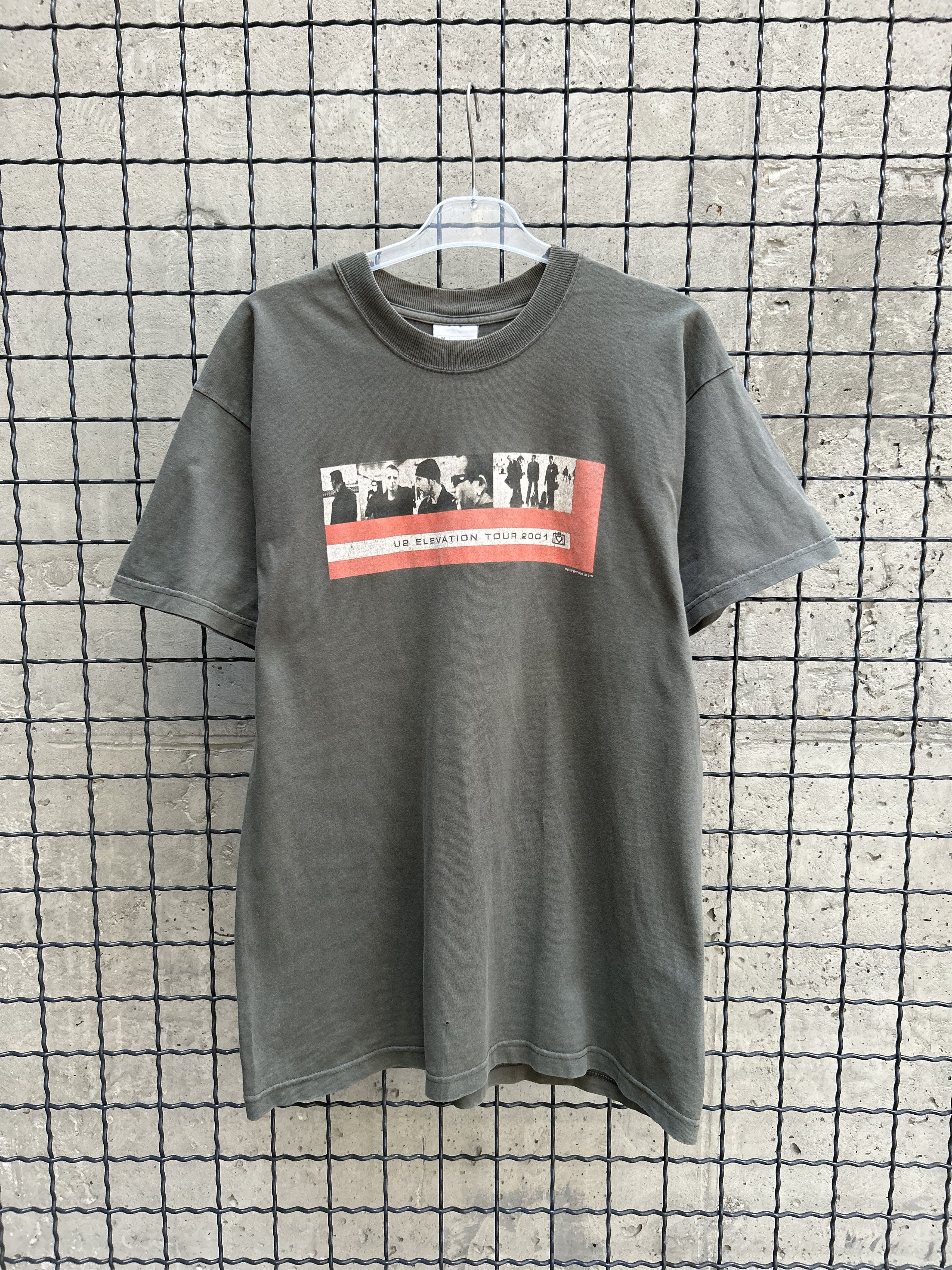 Band Tees Vintage 2001 U2 Rock Band Elevation Tour T-shirt Size US M / EU 48-50 / 2 - 1 Thumbnail