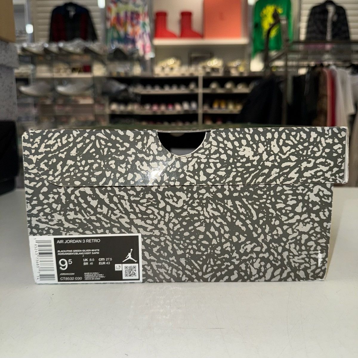 Jordan Brand Size 9.5 - Jordan 3 Retro Mid Pine Green - CT8532-030 Size US 9.5 / EU 42-43 - 7 Thumbnail