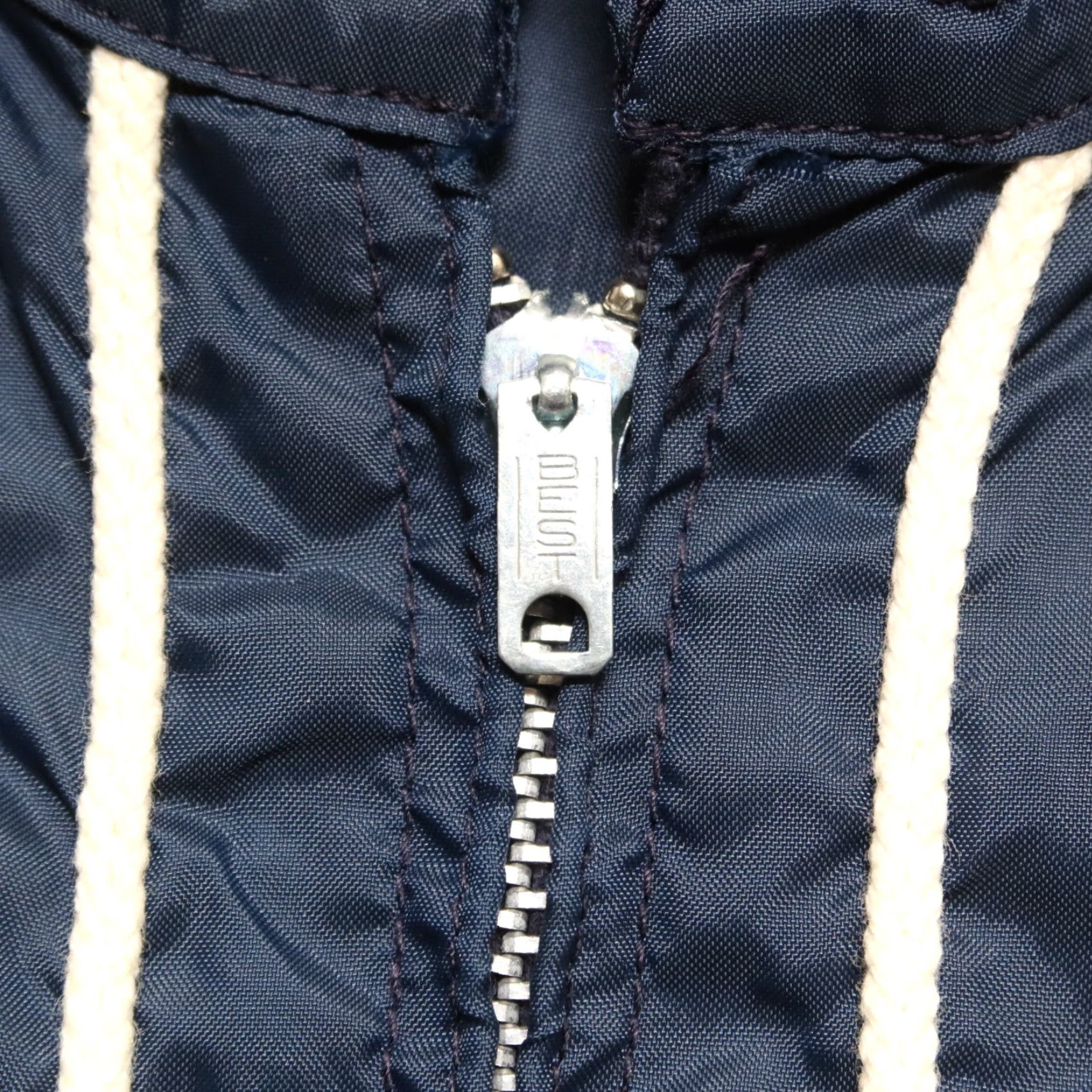 Champion Vintage Champion LSU Crest Logo Nylon Jacket Navy Men M Jersey? Size US M / EU 48-50 / 2 - 5 Thumbnail