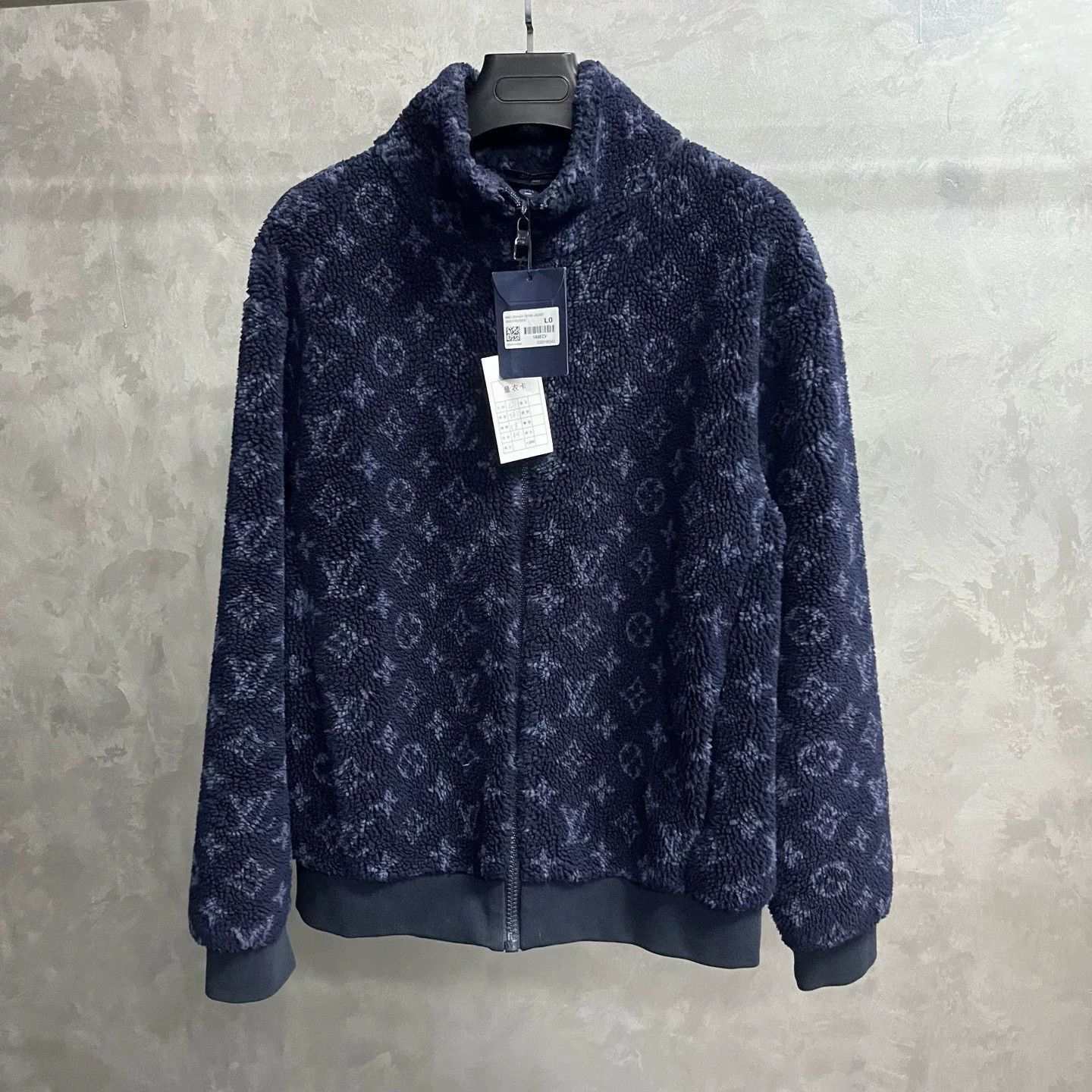 Louis Vuitton Louis Vuitton Retro Blue Light Jacket l Men Size US L / EU 52-54 / 3 - 1 Thumbnail