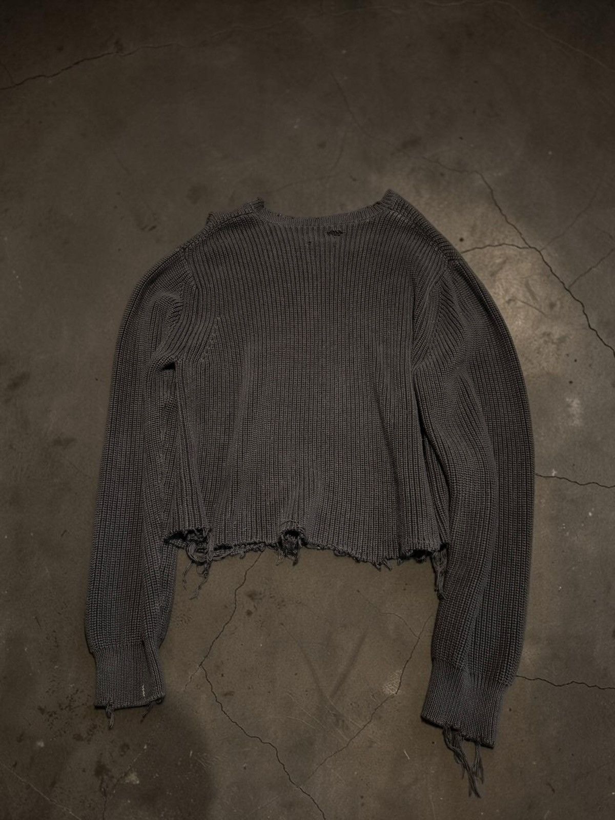 Vintage Vintage Destroyed Navy Sweater Size US L / EU 52-54 / 3 - 6 Thumbnail