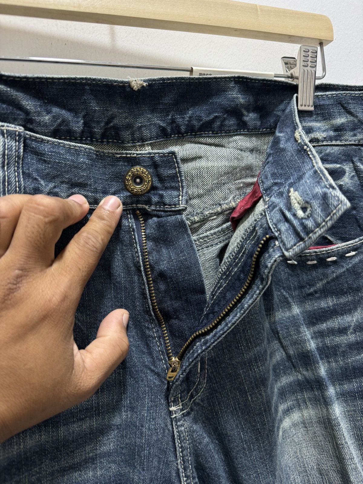 Japanese Brand JAPANESEBRAND WHISKERS PUNK STYLE DISTRESSED JEANS Size US 32 / EU 48 - 14 Thumbnail