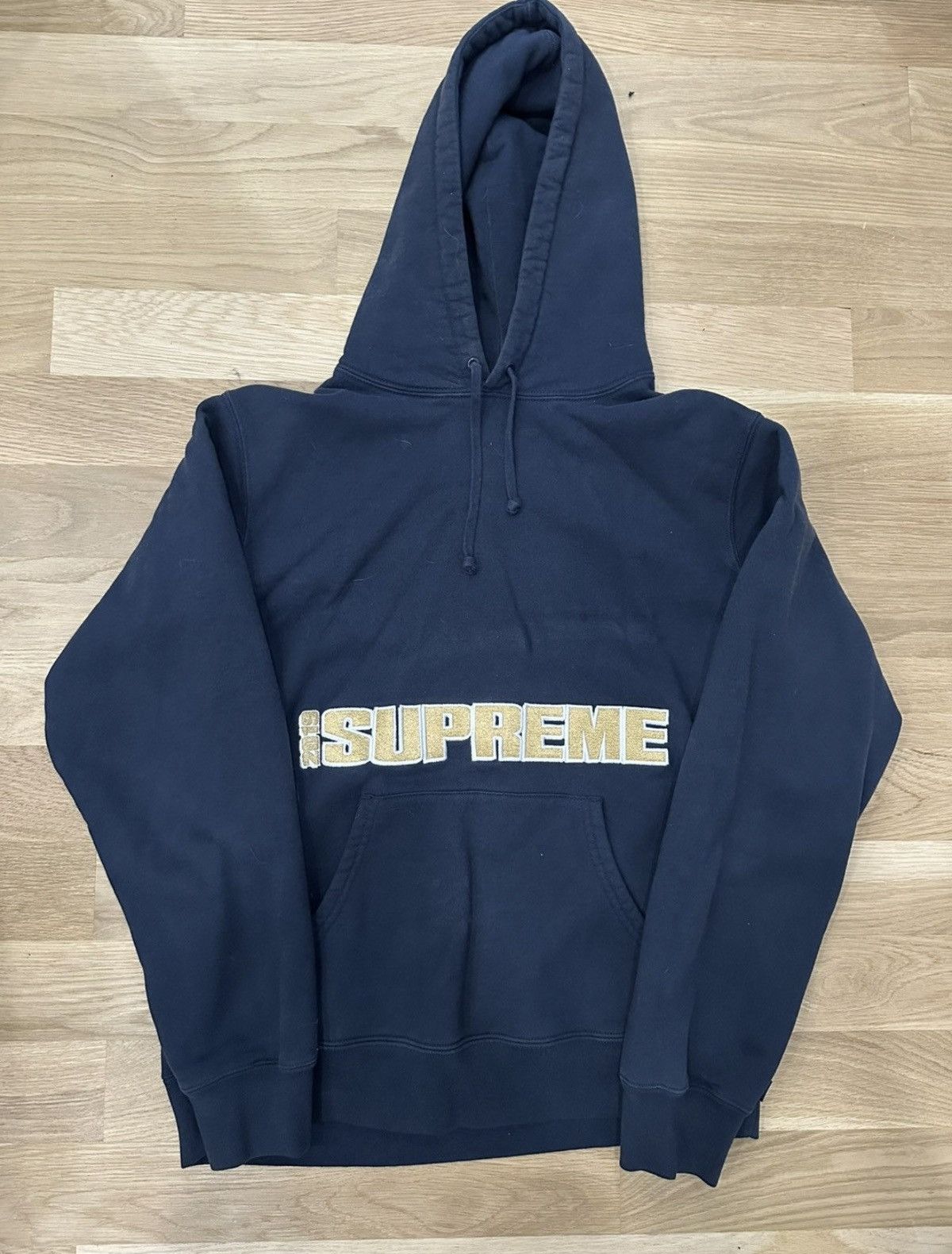 Supreme Supreme Size US L / EU 52-54 / 3 - 1 Thumbnail