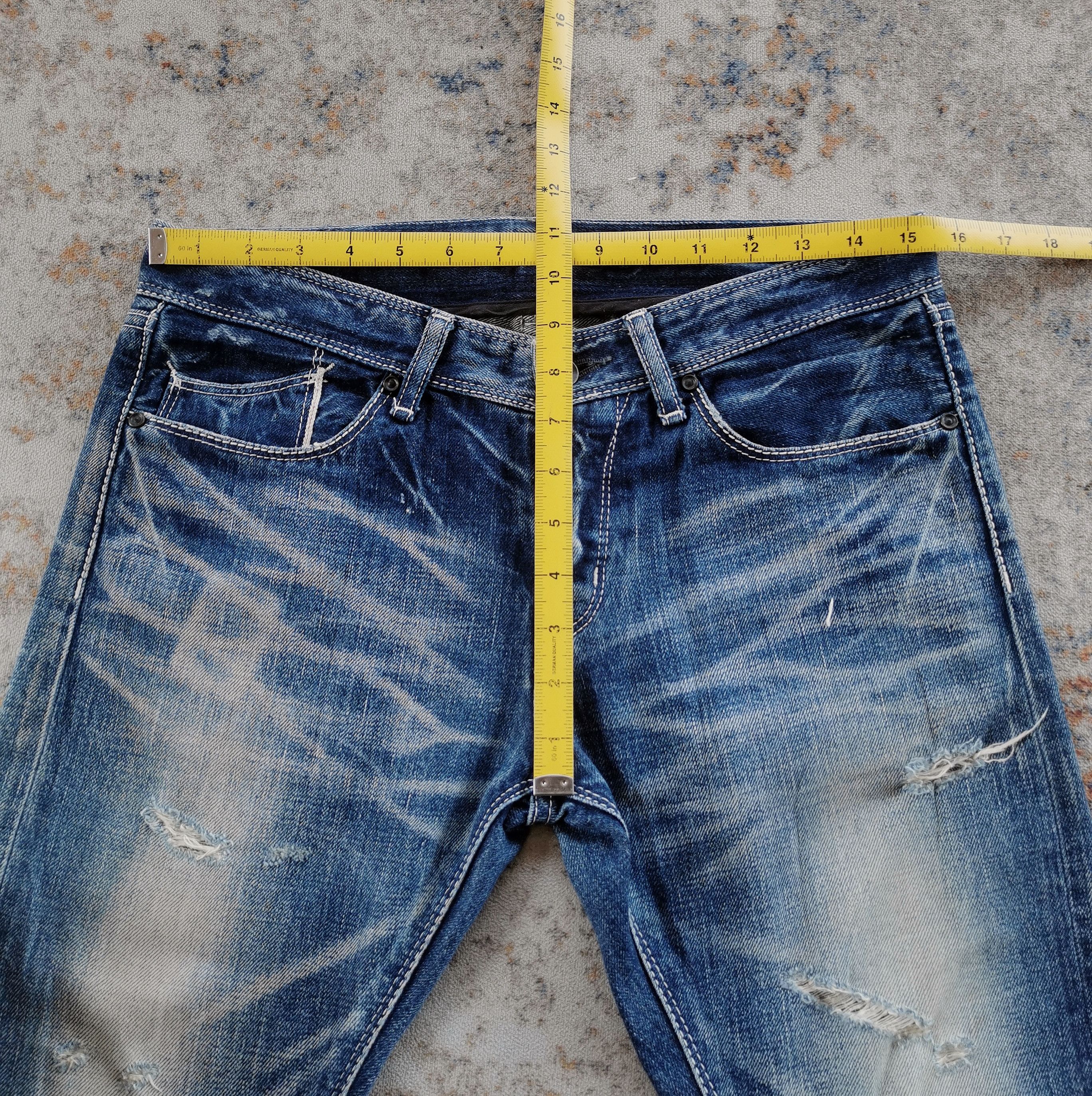 GOSTAR DE FUGA GOSTAR DE FUGA Selvedge Distressed Denim Jeans Size 30 Size US 30 / EU 46 - 2 Thumbnail