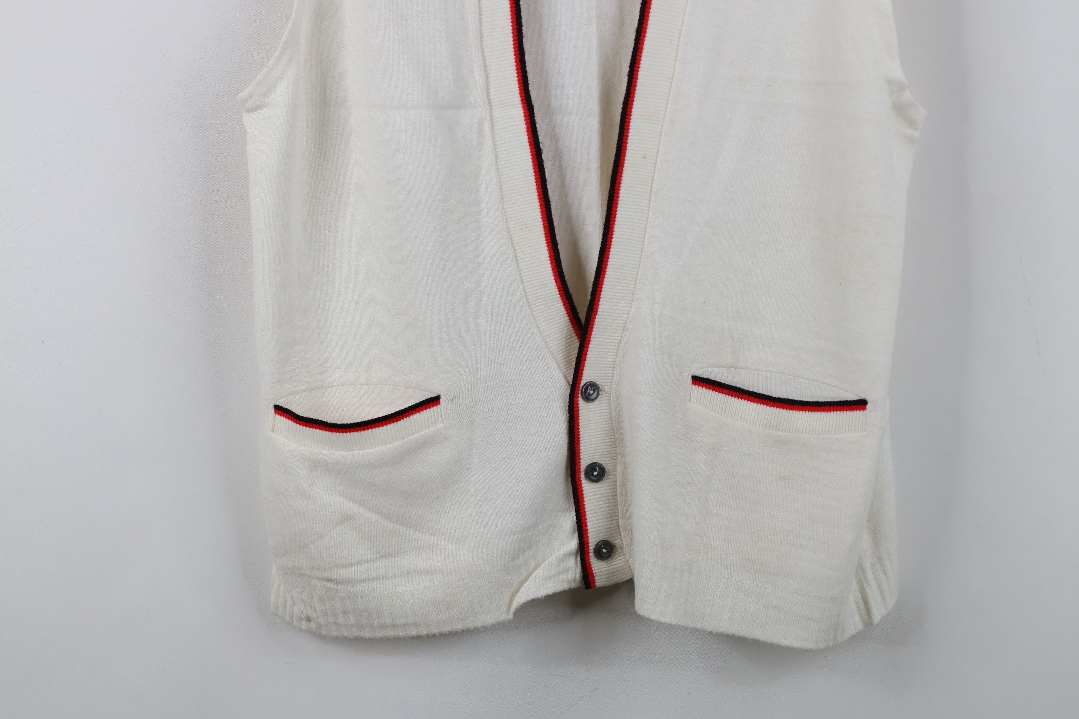 Vintage Vintage 50s Rockabilly Cat Eye Button Soft Knit Sweater Vest Size US M / EU 48-50 / 2 - 3 Thumbnail