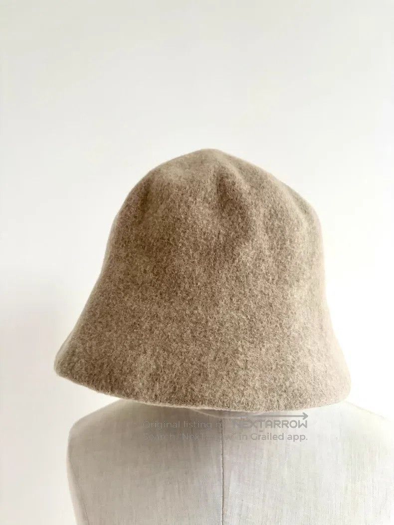 Vivienne Westwood Vivienne Westwood Oatmeal color large Saturn fisherman's h Size ONE SIZE - 3 Thumbnail