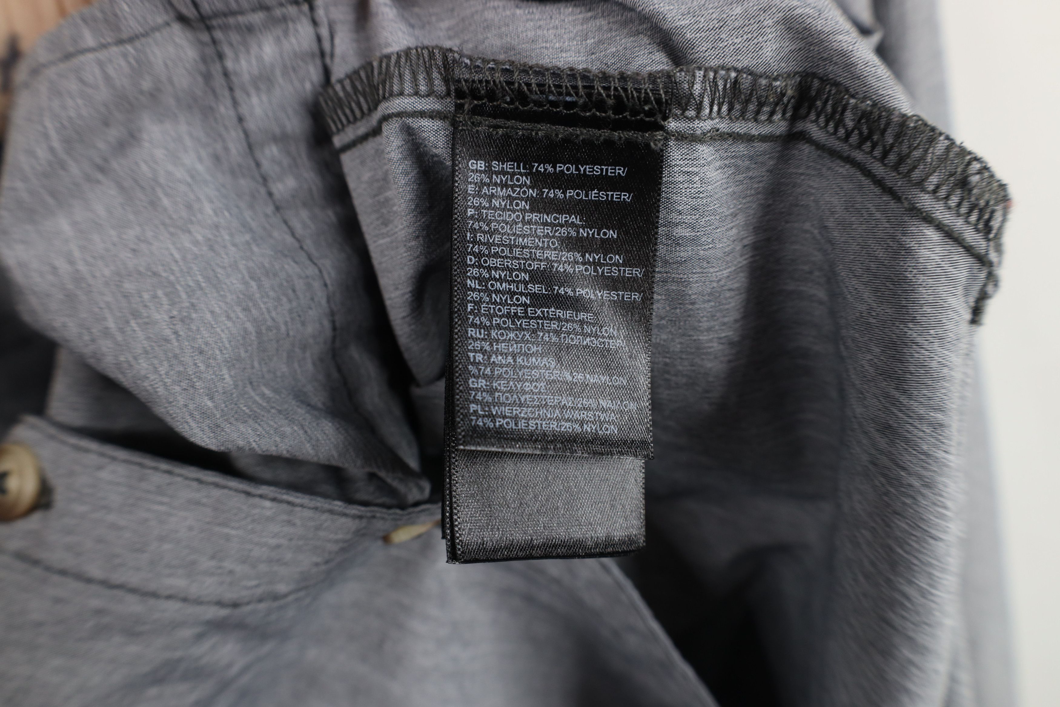 The North Face The North Face Spell Out Chambray Collared Button Shirt Gray Size M / US 6-8 / IT 42-44 - 10 Thumbnail