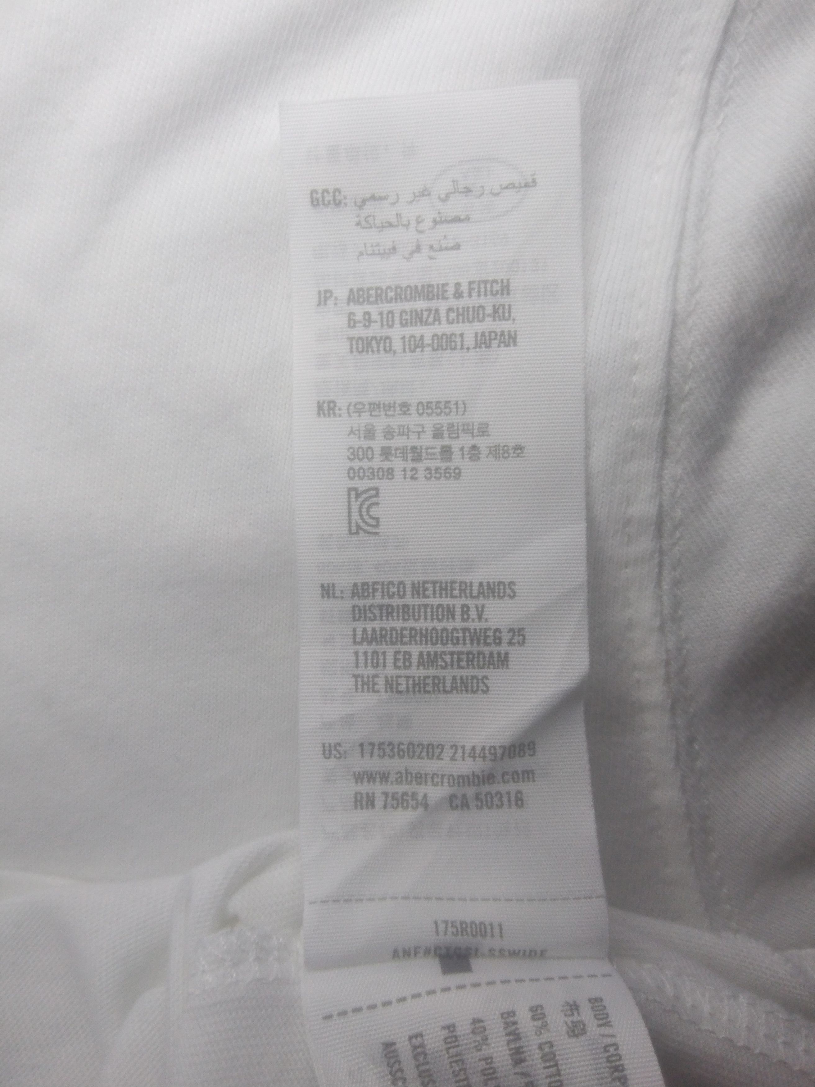 Abercrombie & Fitch Abercrombie and Fitch V neck white t-shirt Size US M / EU 48-50 / 2 - 5 Thumbnail