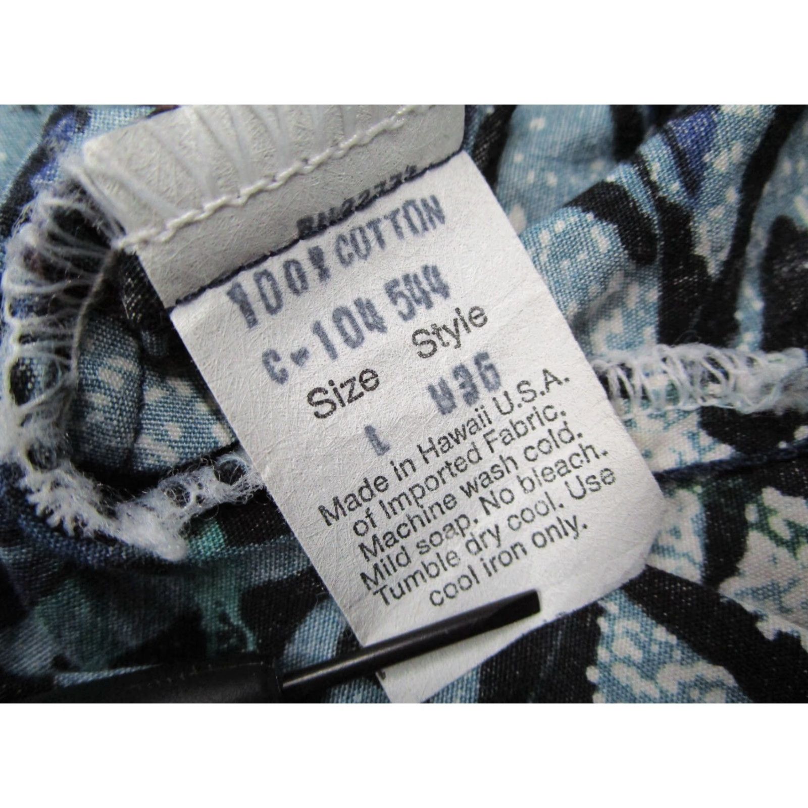 Vintage Kahala Avi Collection Men's Large Blue Short Sleeve Button-Up Hawaiian Shirt Abstract Geometric Tropical Size US L / EU 52-54 / 3 - 4 Thumbnail