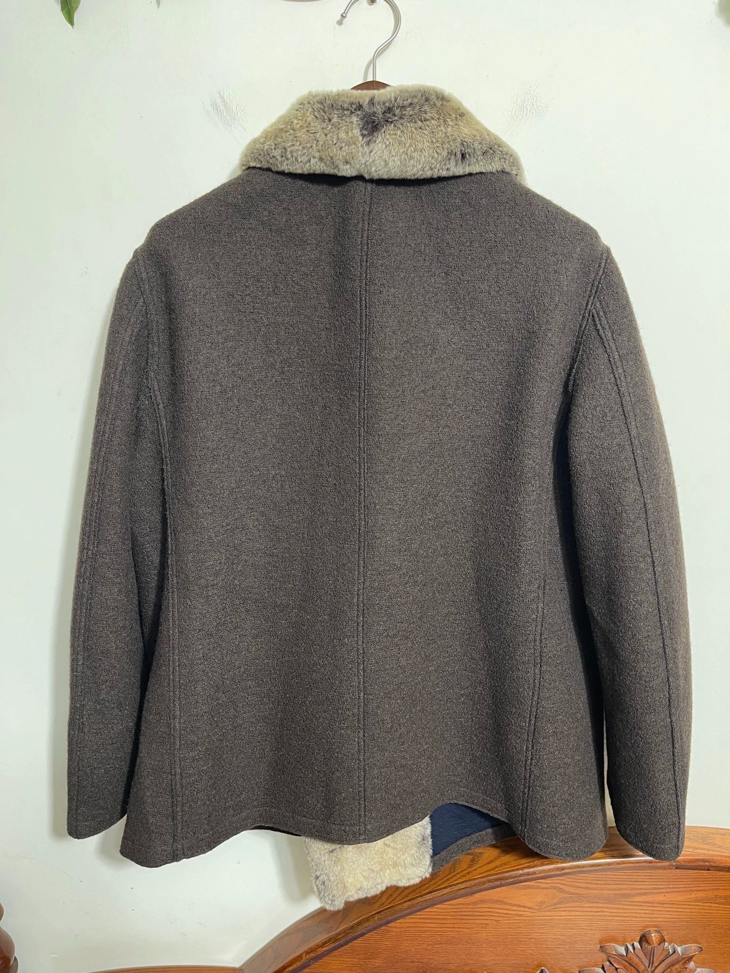 Giorgio Armani Brown Fur Collar Winter Coat Size L Size US XXS / EU 40 - 2 Thumbnail