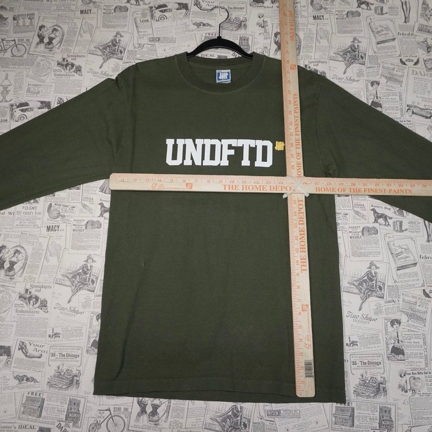 Undefeated Small -undefeated essential long sleeve green T-shirt UNDFTD Size US S / EU 44-46 / 1 - 4 Thumbnail