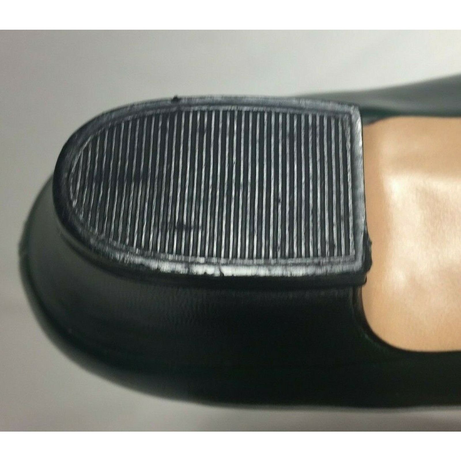 Other Amalfi Womens Italy Made Green Leather Cap Toe Shoes Sz 7.5 Size US 7.5 / IT 37.5 - 12 Thumbnail