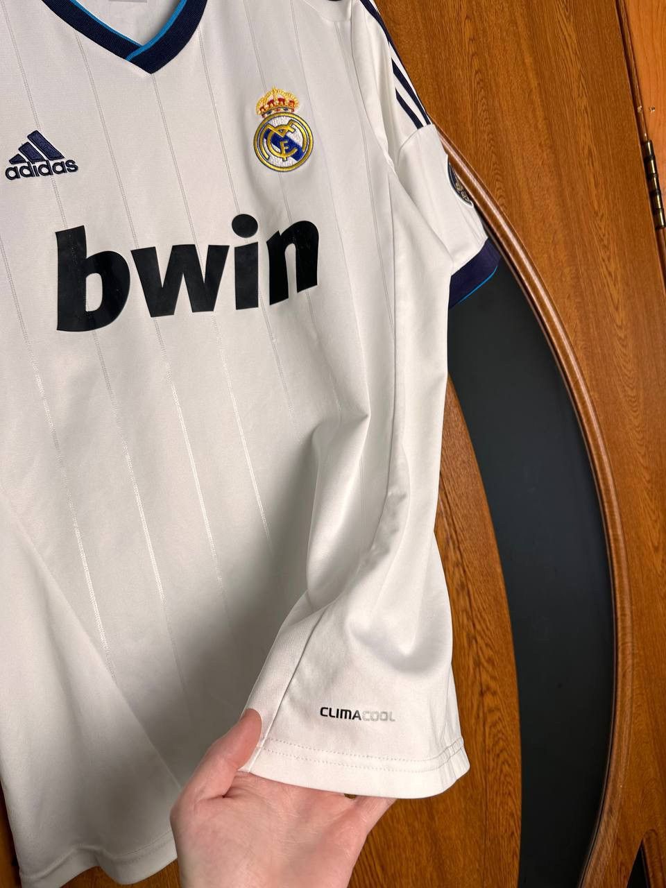 Adidas VTG Adidas Real Madrid 2012 Away Shirt Jersey Kit Ronaldo 7 Size US L / EU 52-54 / 3 - 13 Thumbnail