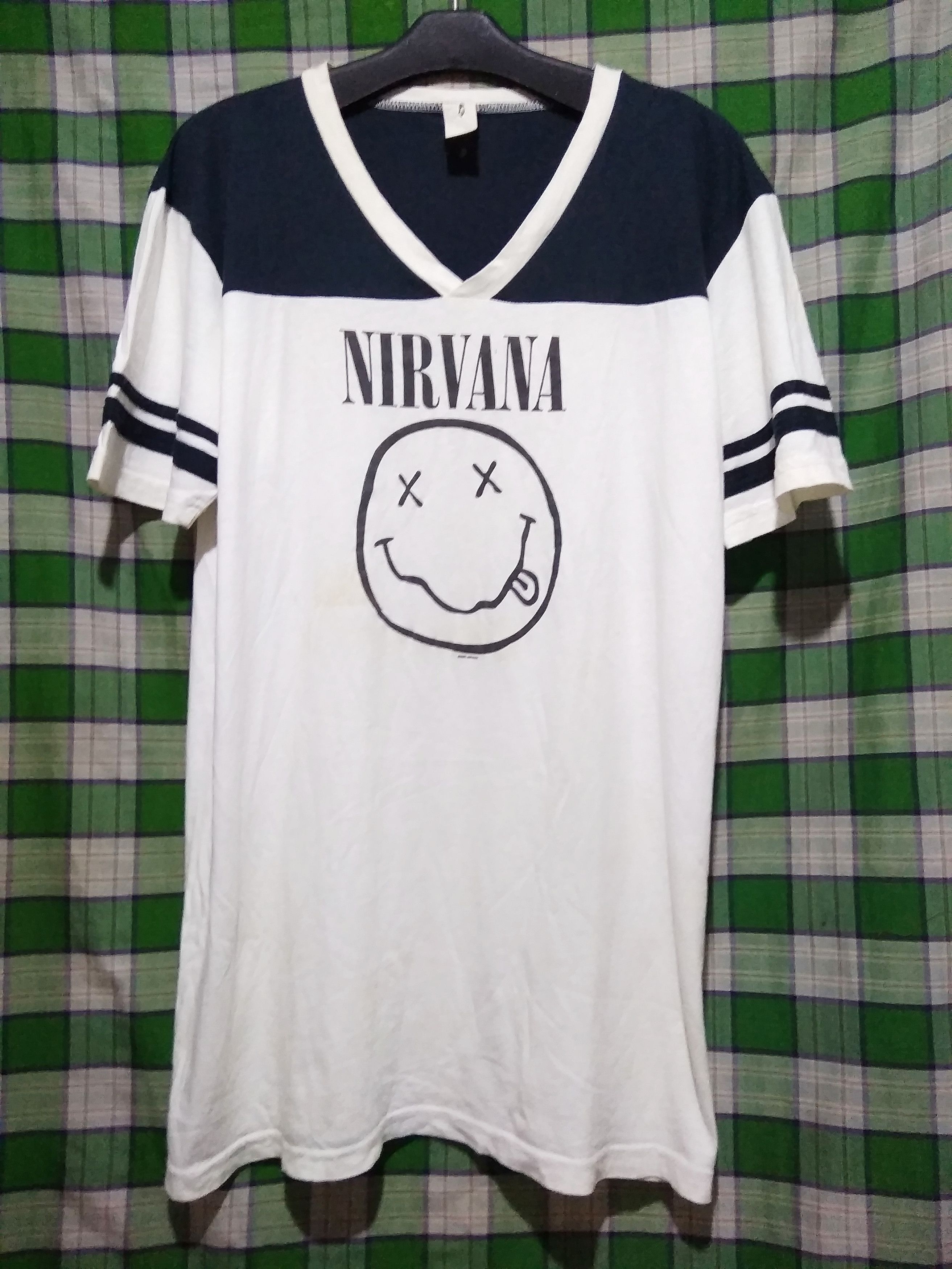 Band Tees Vintage 2003 Nirvana Smile American Futbol Jersey style Size US XL / EU 56 / 4 - 5 Thumbnail