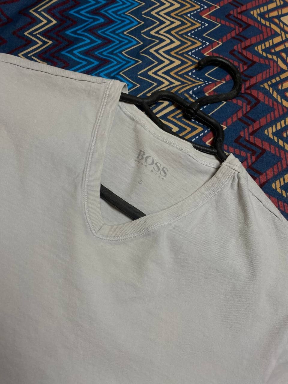 Hugo Boss × Vintage Boss Hugo Boss T-Shirt Mens Short Sleeve White Size US S / EU 44-46 / 1 - 2 Thumbnail
